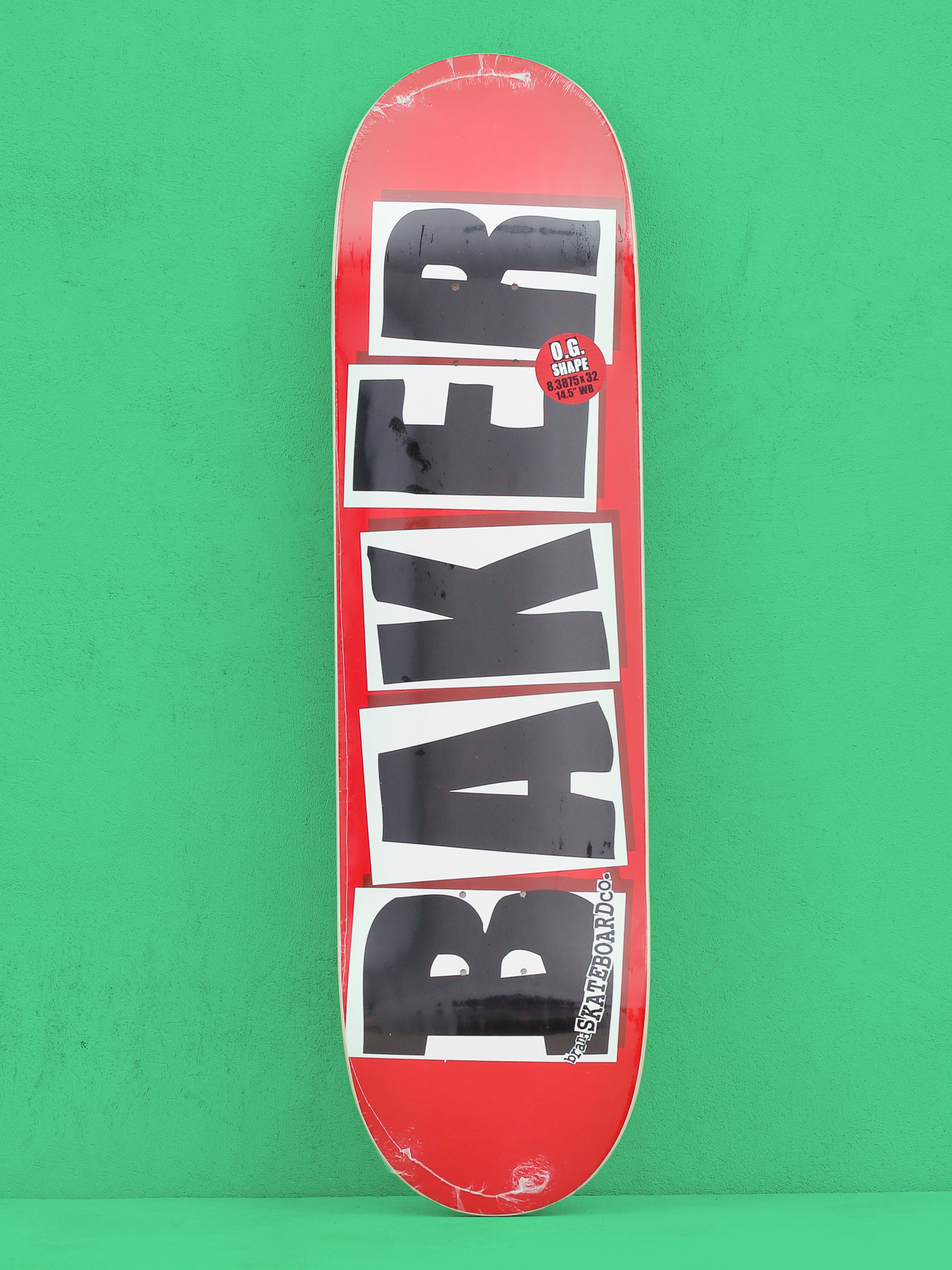Deszka Baker Brand Logo (red/white)
