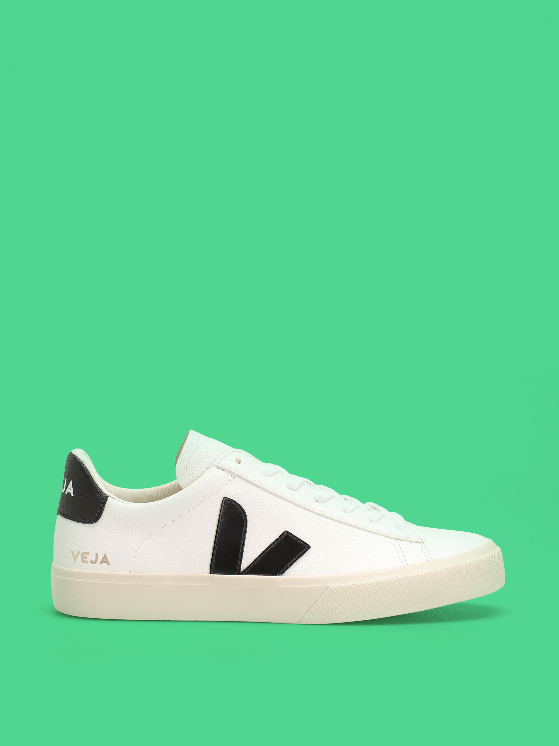 Veja Campo Cipők (extra white black)