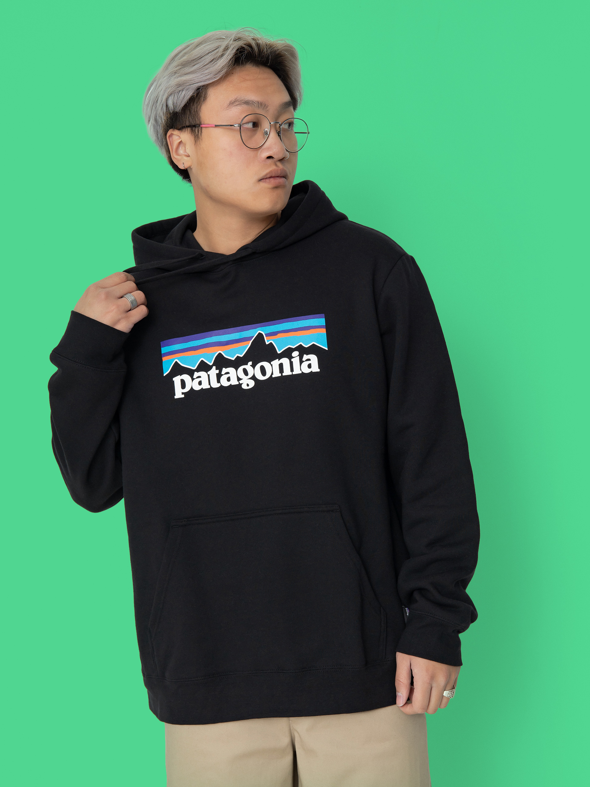 Kapucnis pulóver Patagonia P-6 Logo Uprisal HD (black)