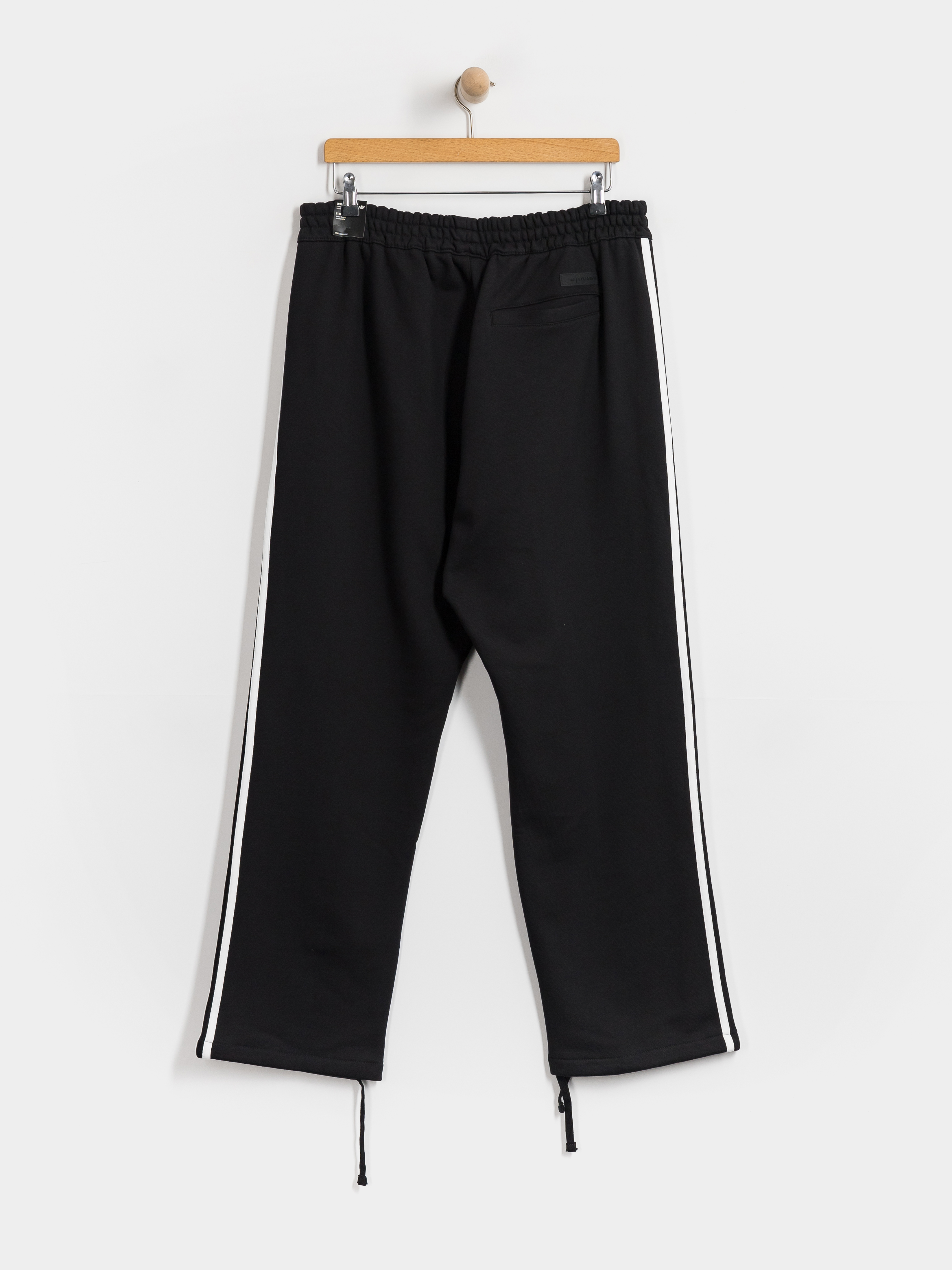 adidas Tyshawn Track Kisnadrág (black/white)