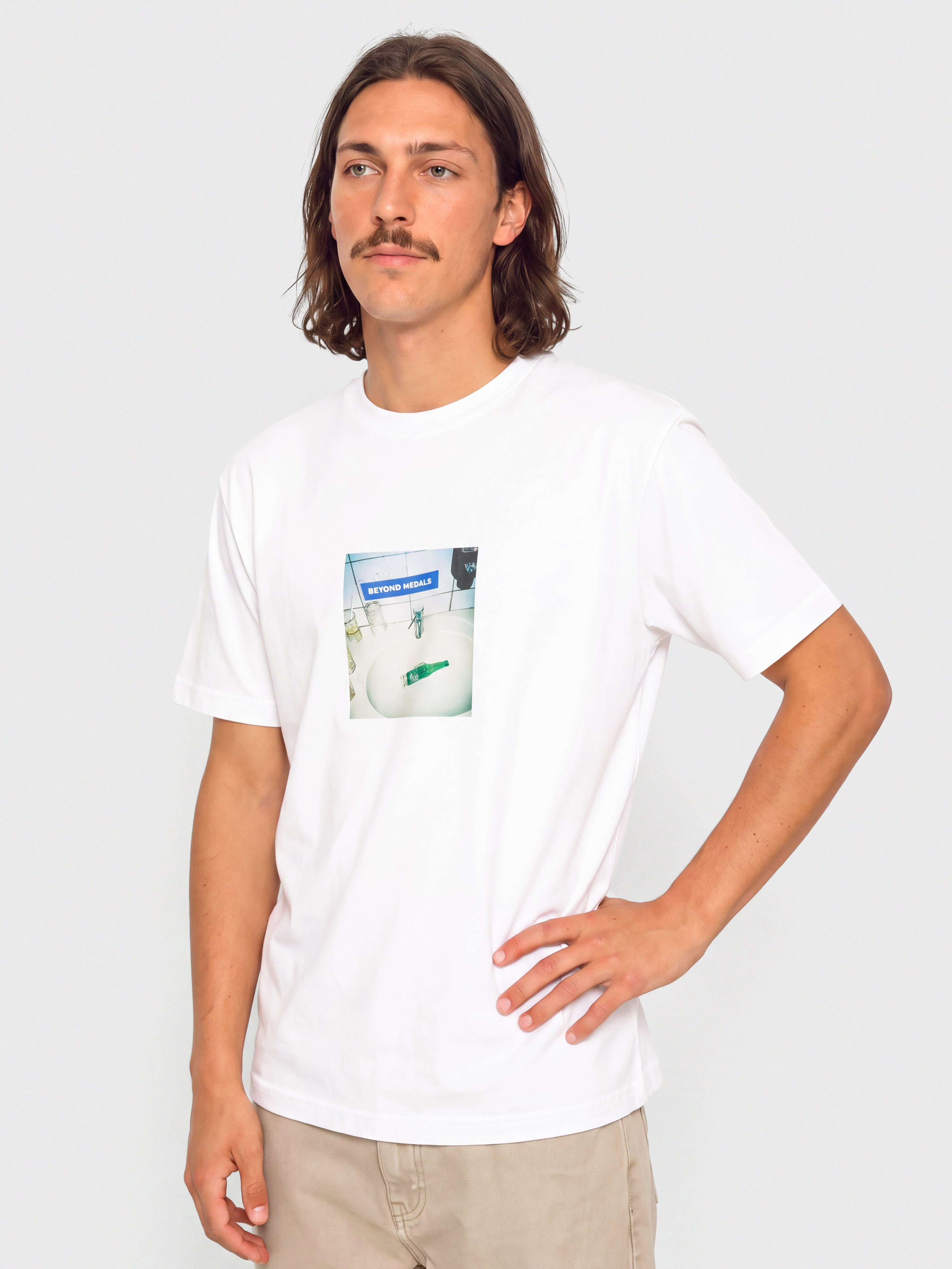 Póló Beyond Medals Bottle (white)