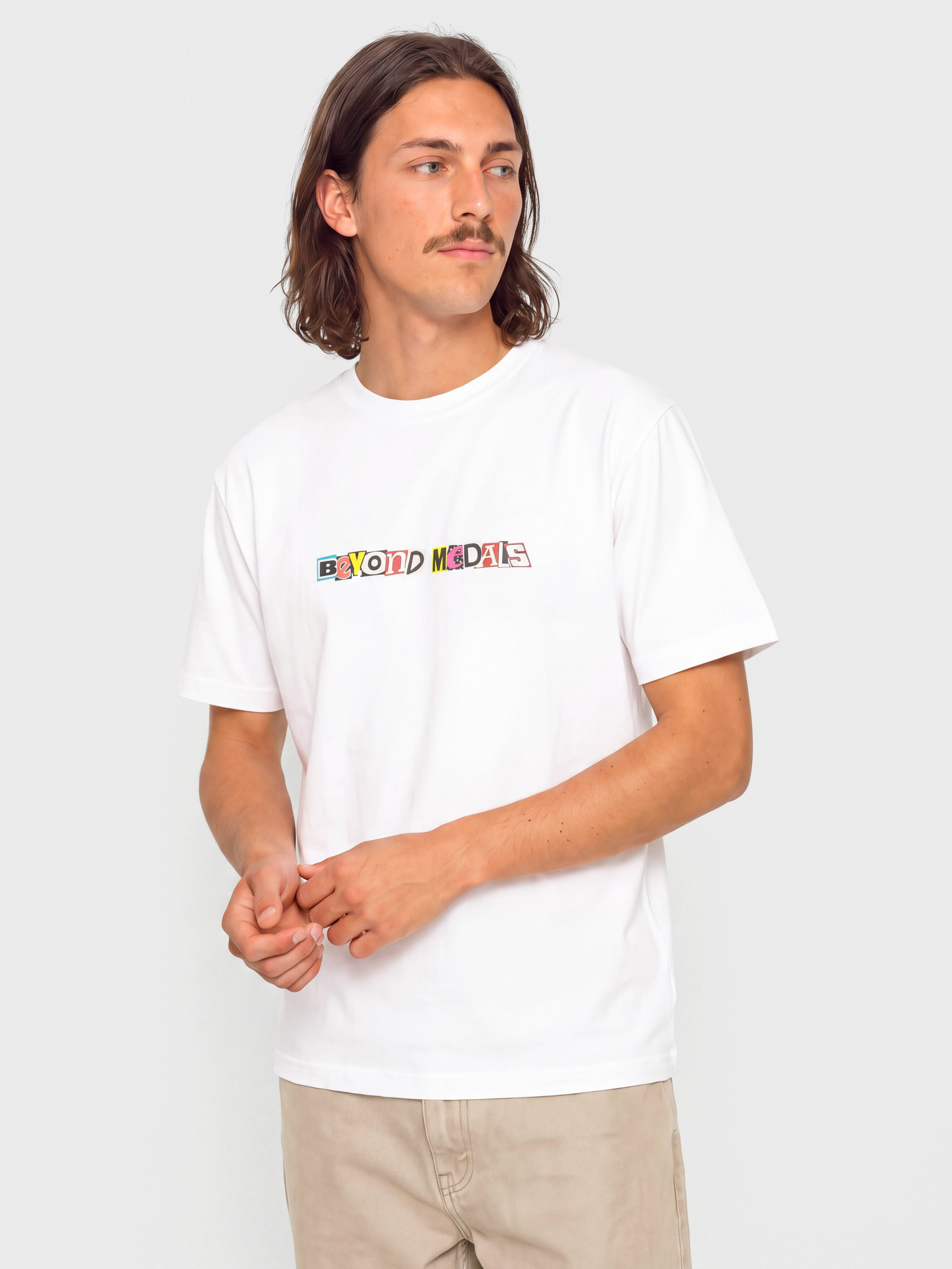 Póló Beyond Medals Magazine (white)