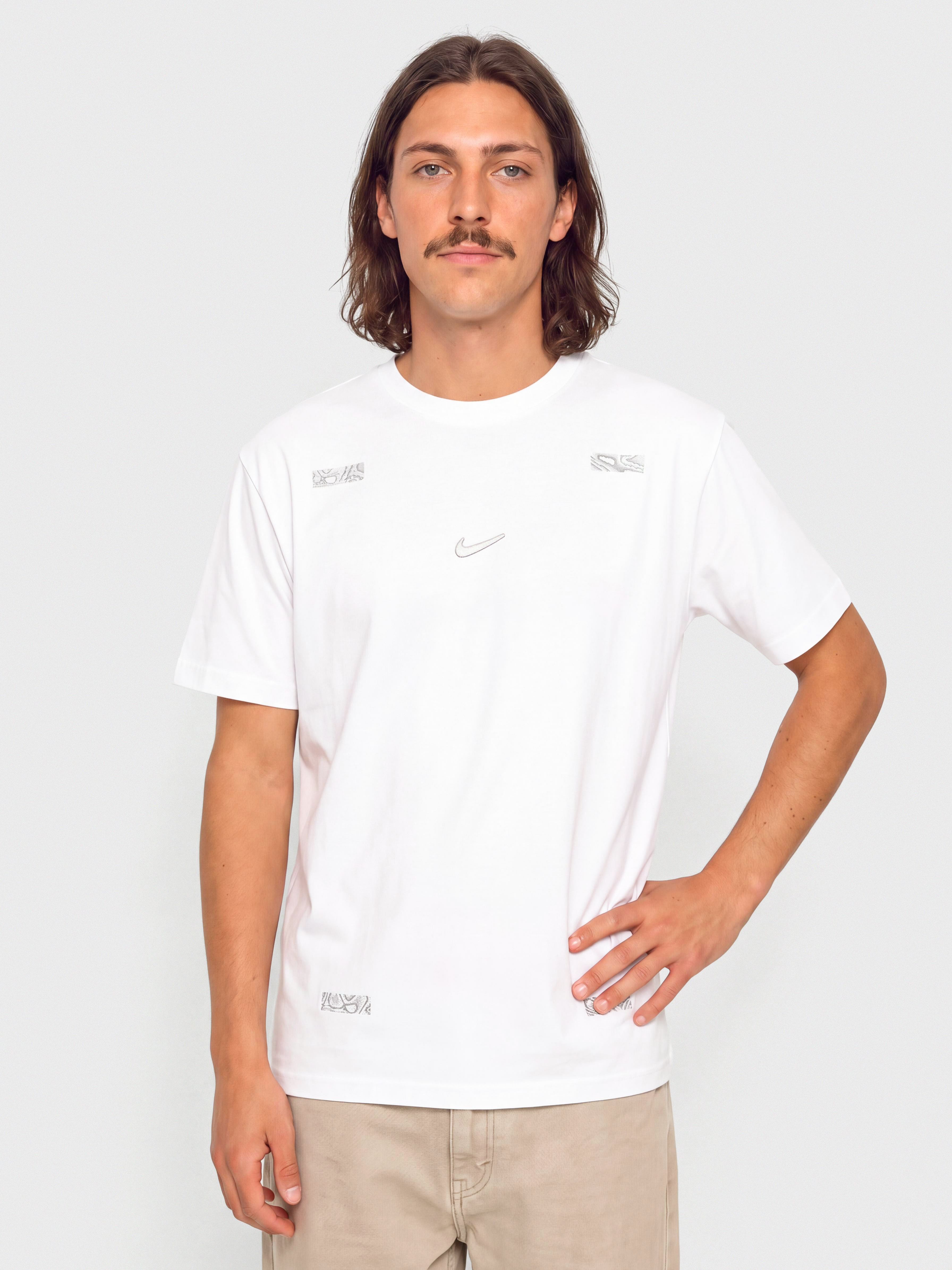 Nike SB Front Swoosh Pu00f3lu00f3 (off white)