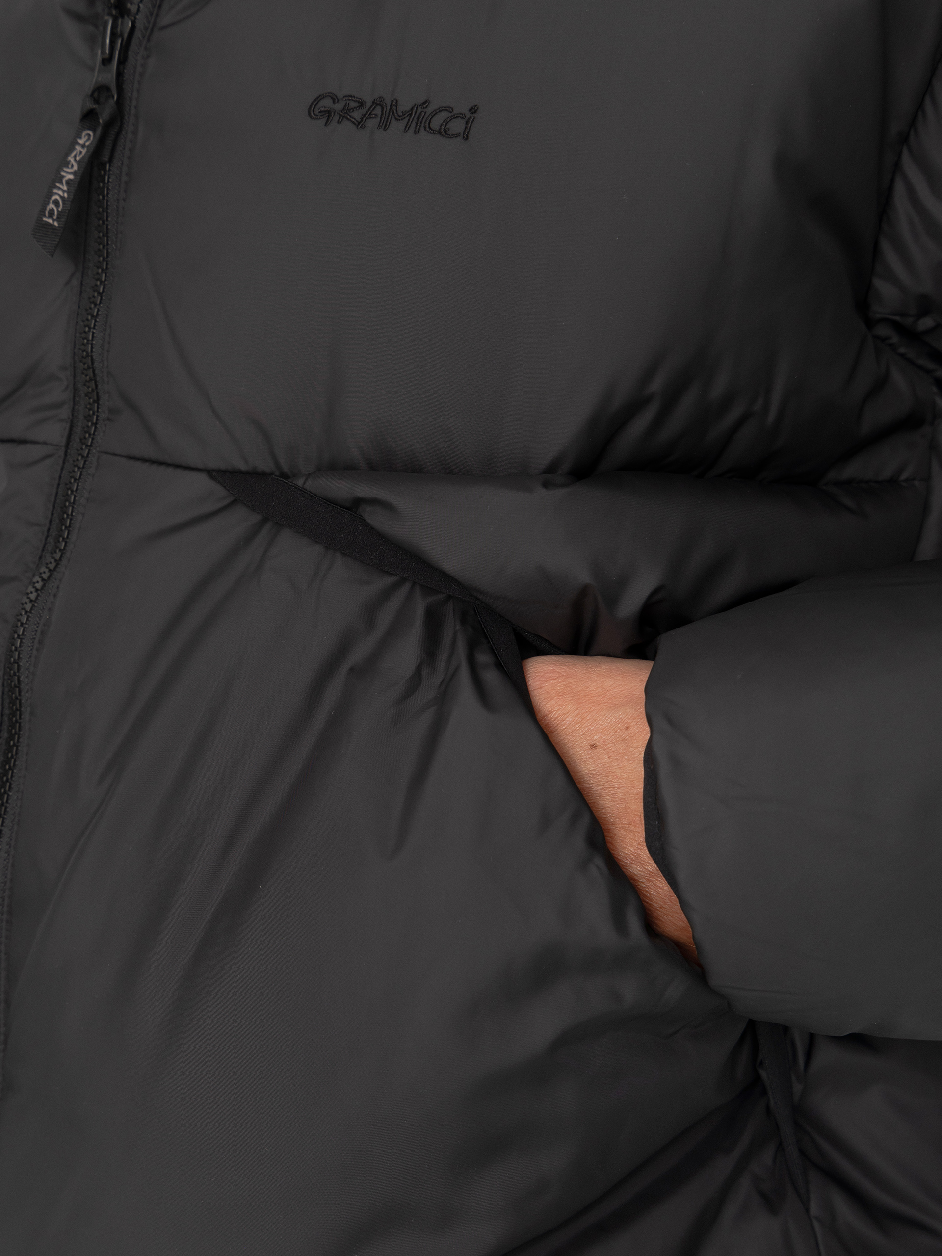 Gramicci Coldfront Down Dzseki (black)