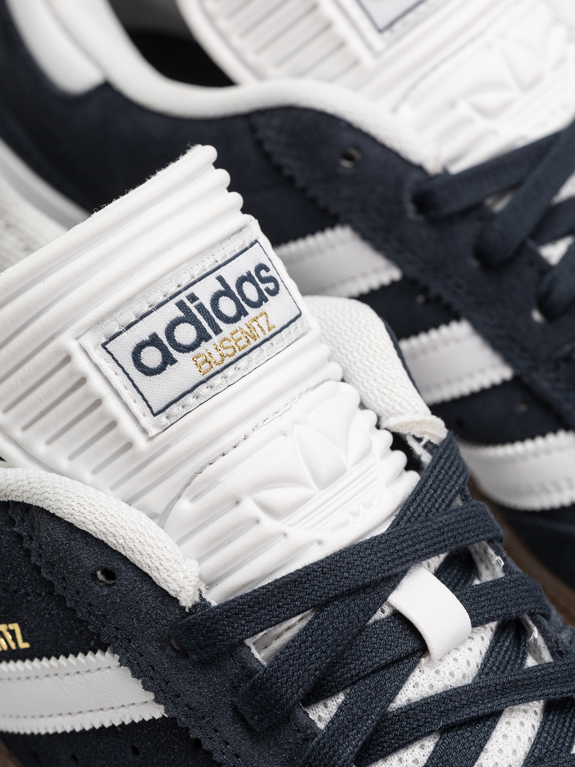 adidas Busenitz Cipők (aurink/ftwwht/gum5)