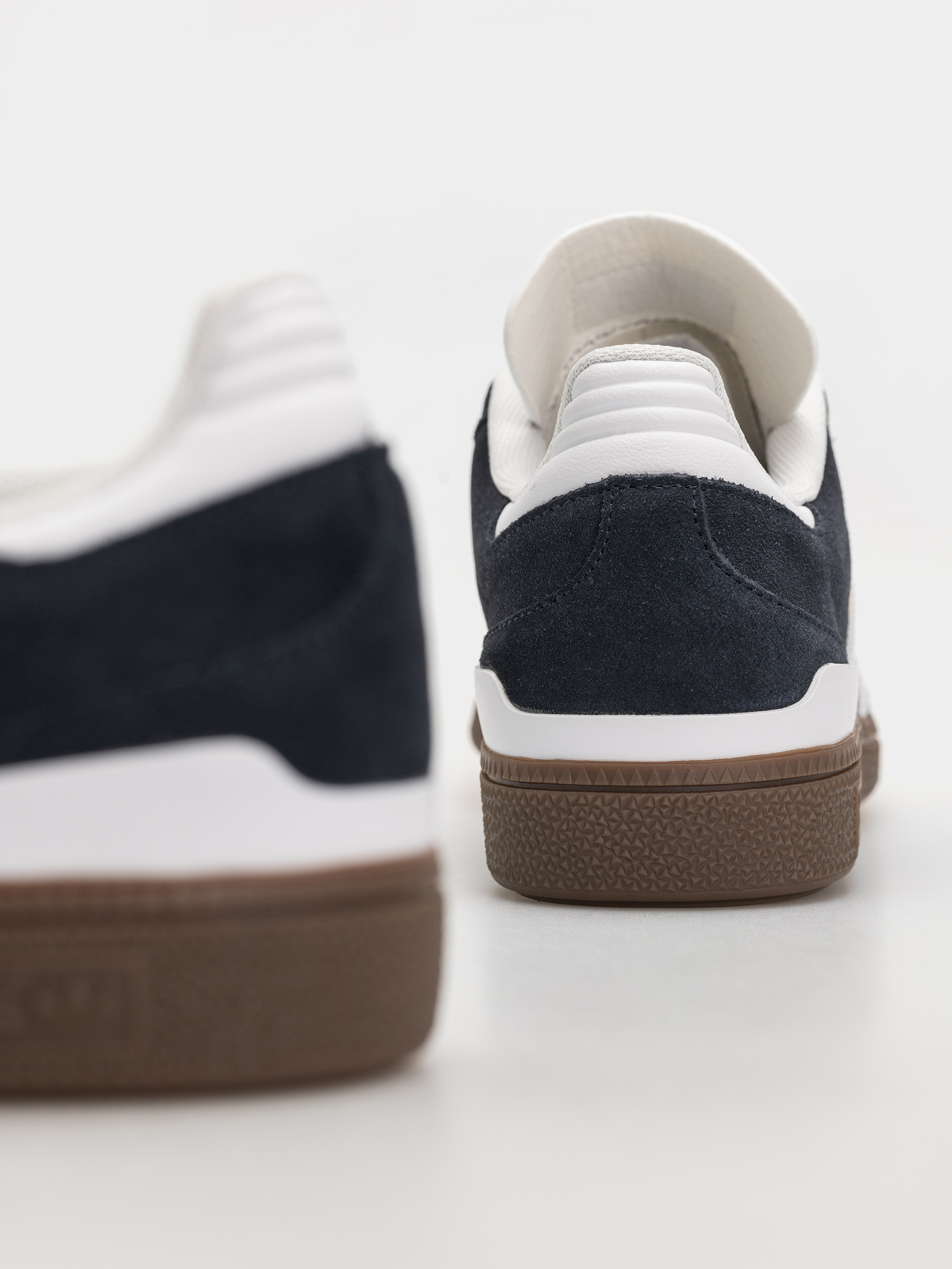 adidas Busenitz Cipők (aurink/ftwwht/gum5)