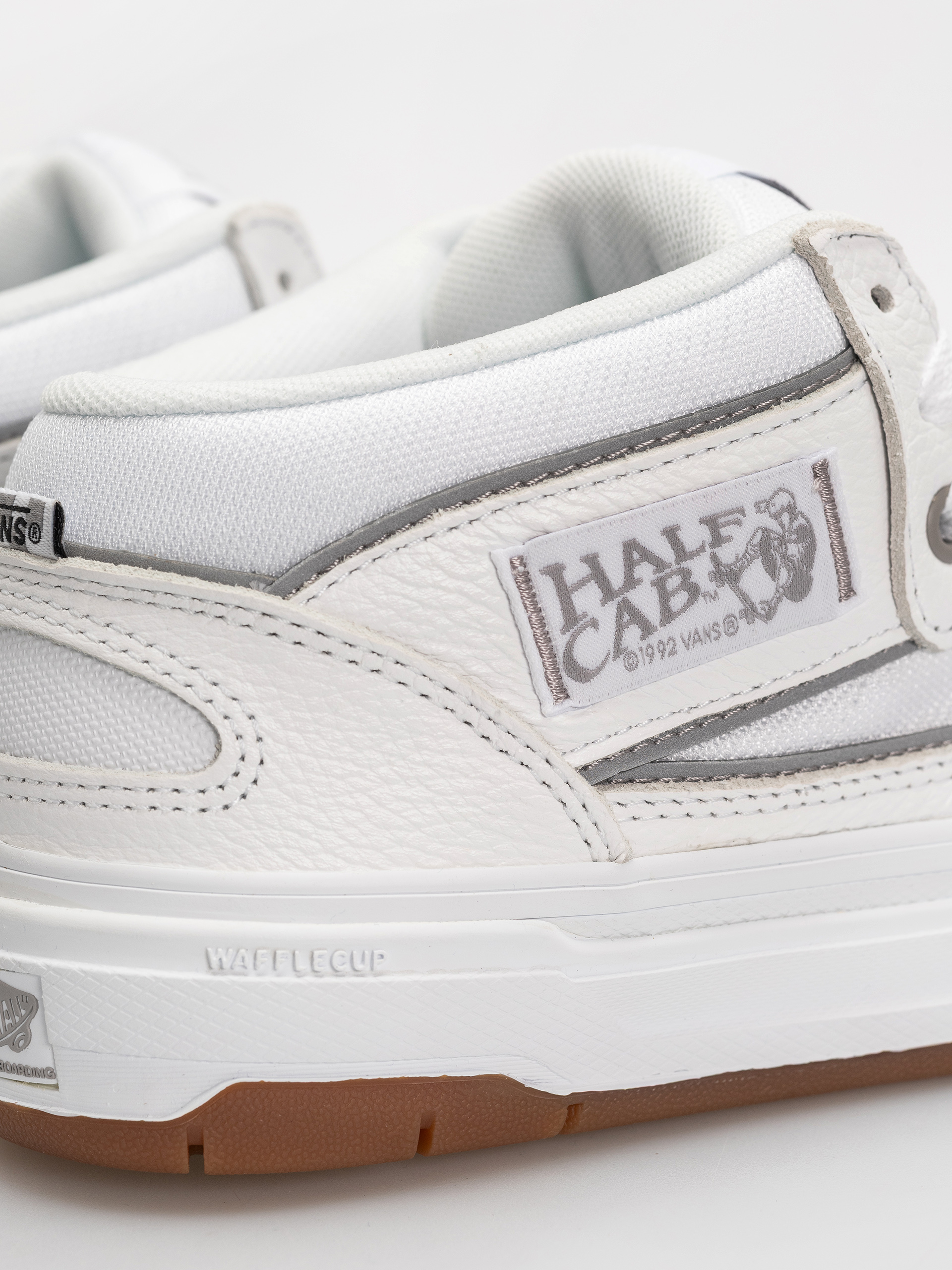 Vans Skate Half Cab Wafflecup Cipők (white/light grey)