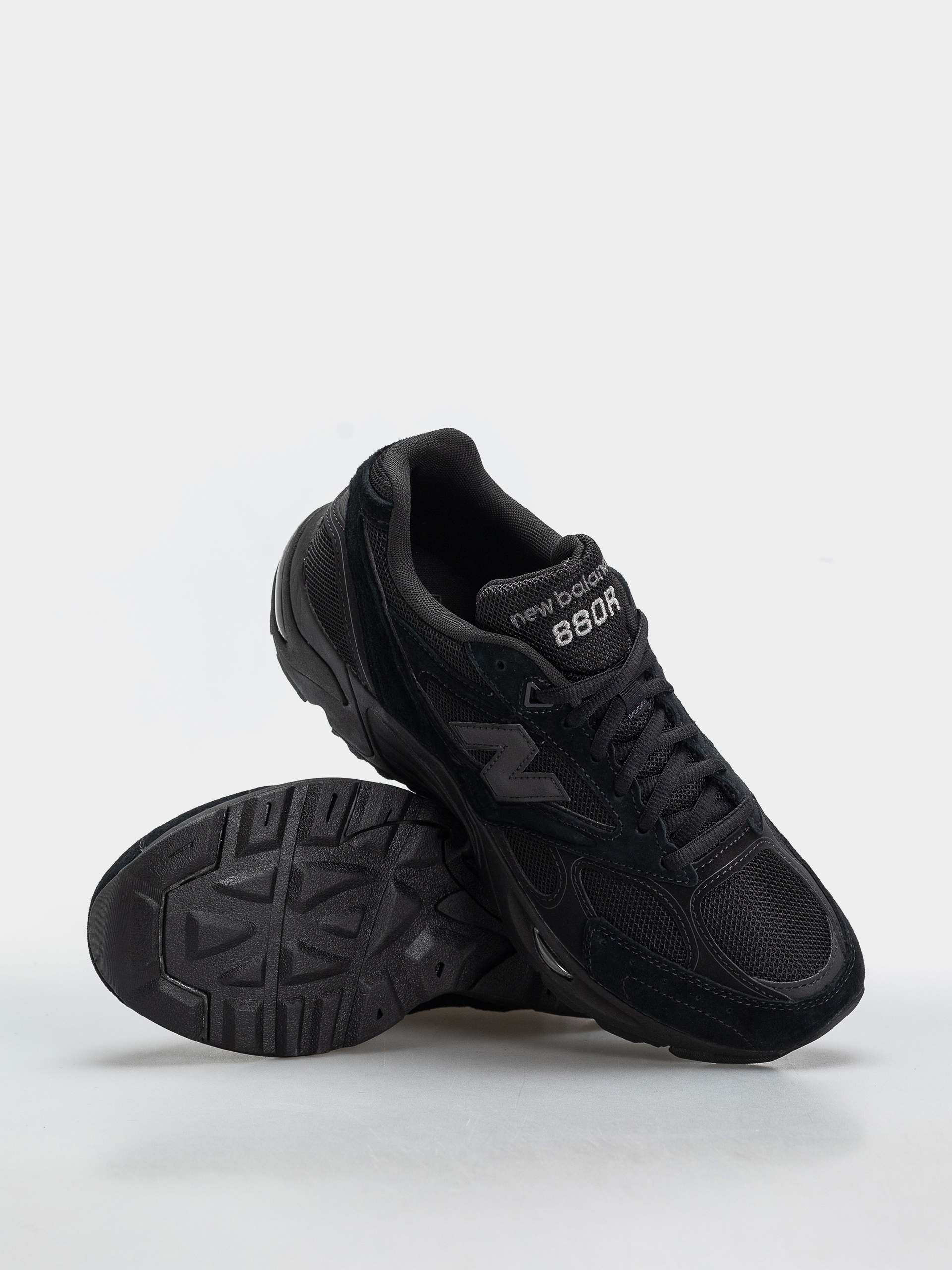New Balance 880R Cipők (black/black)