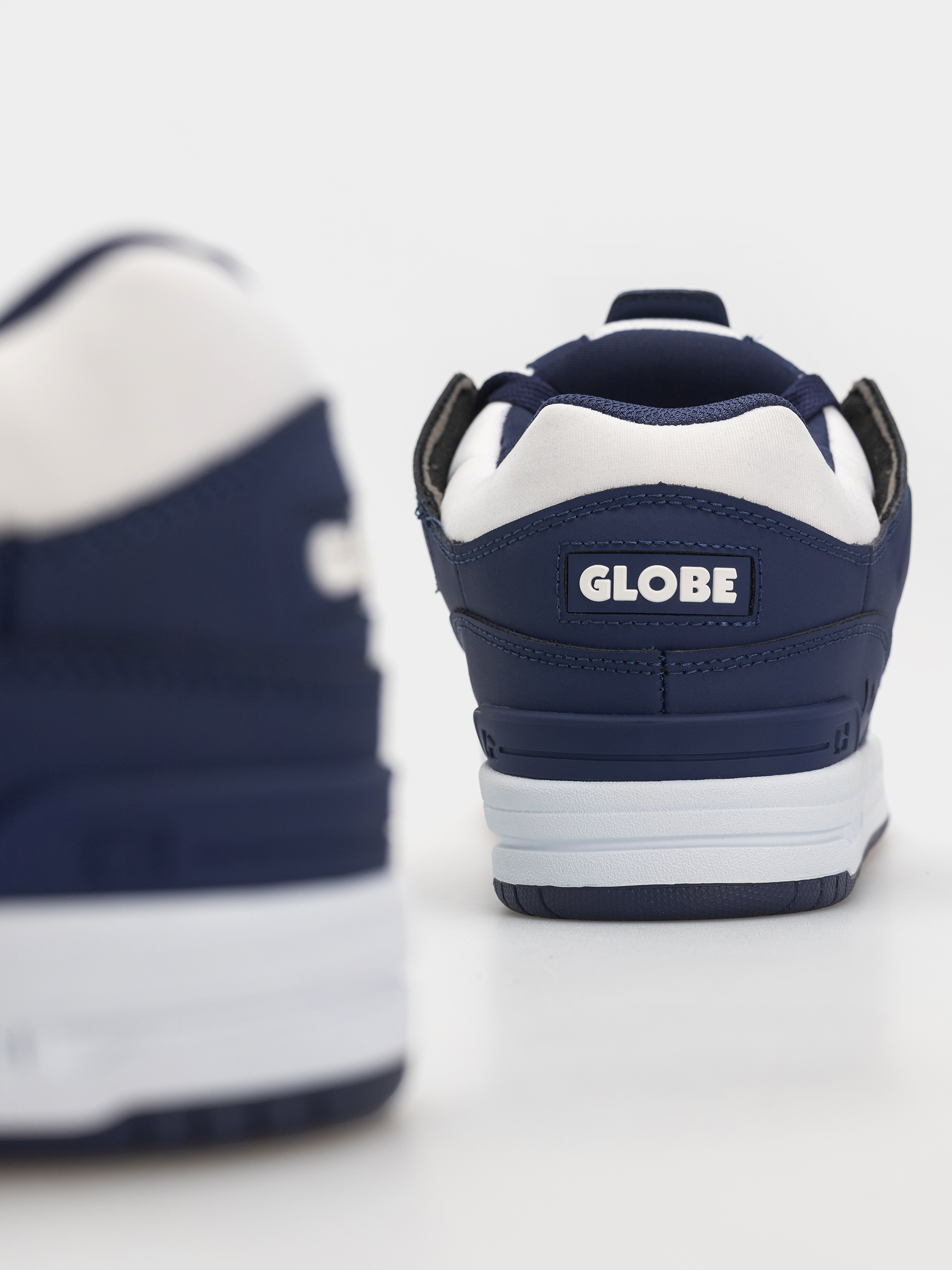 Cipők Globe Fusion (midnight/white)