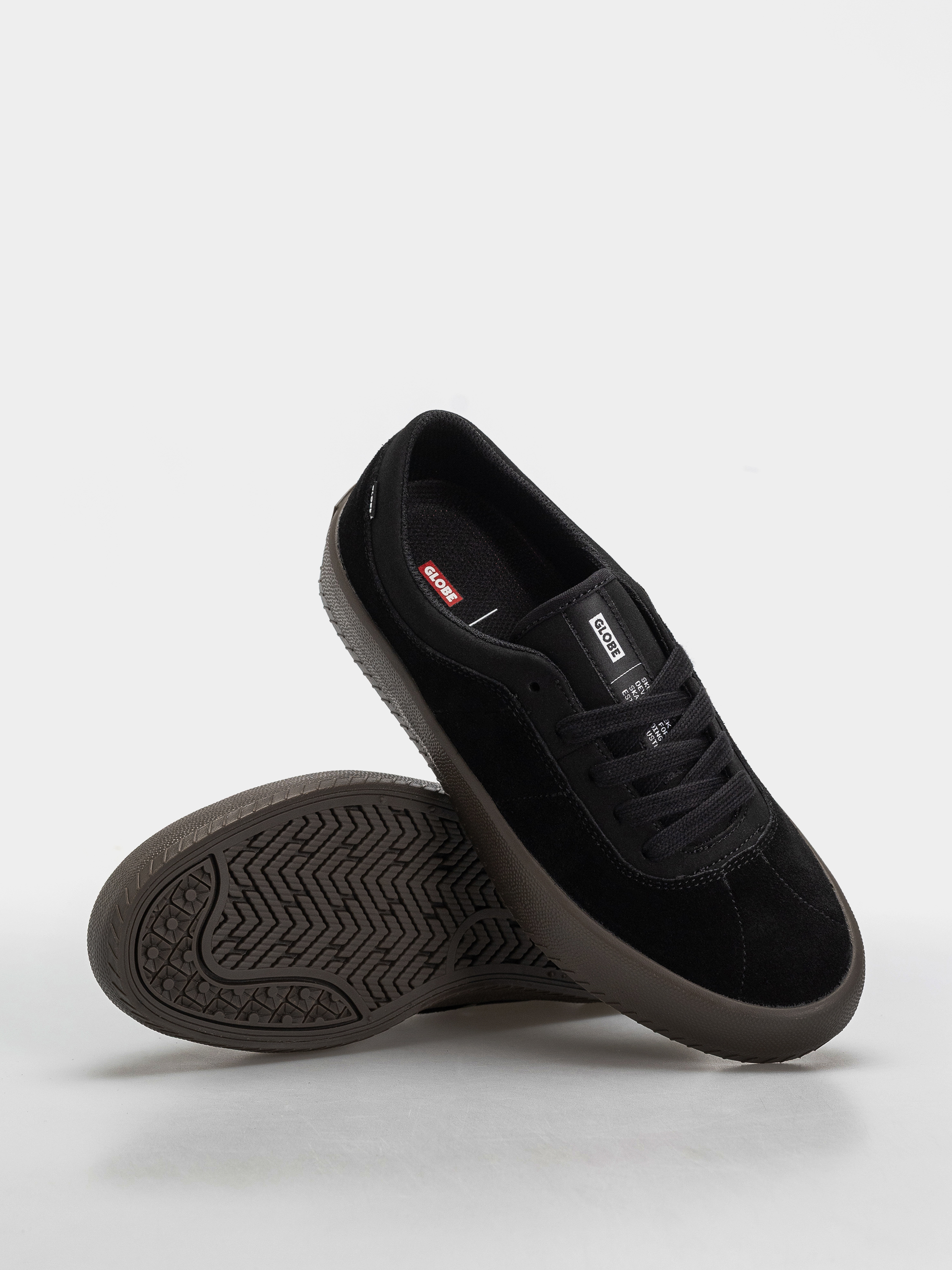 Cipők Globe Melbek (black/gum)