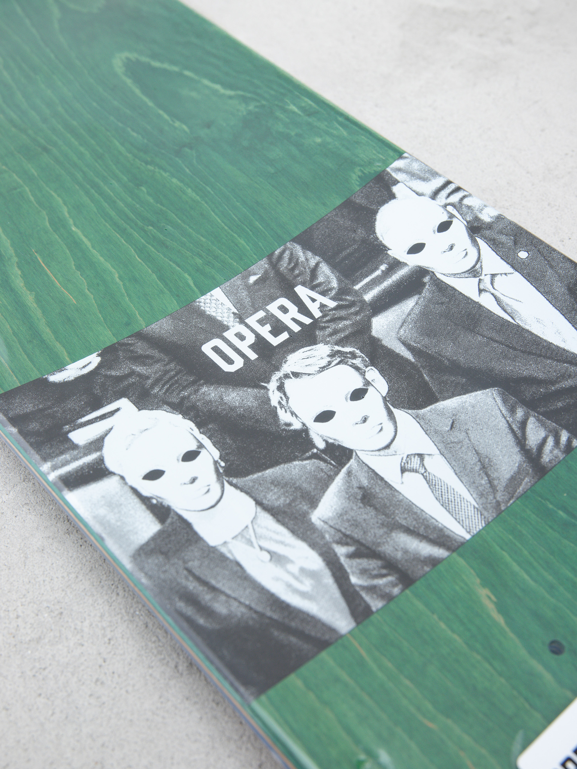 Opera Meritocracy Gördeszka lap (black)