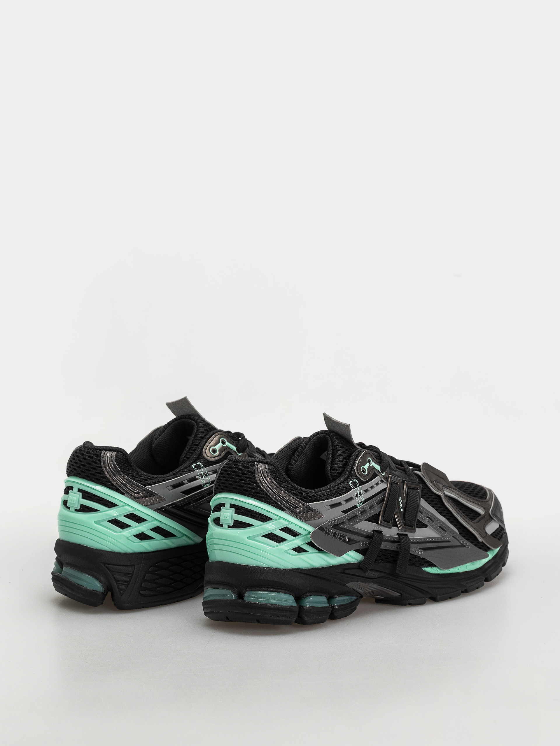 New Balance 1906 Cipők (black/bright mint)