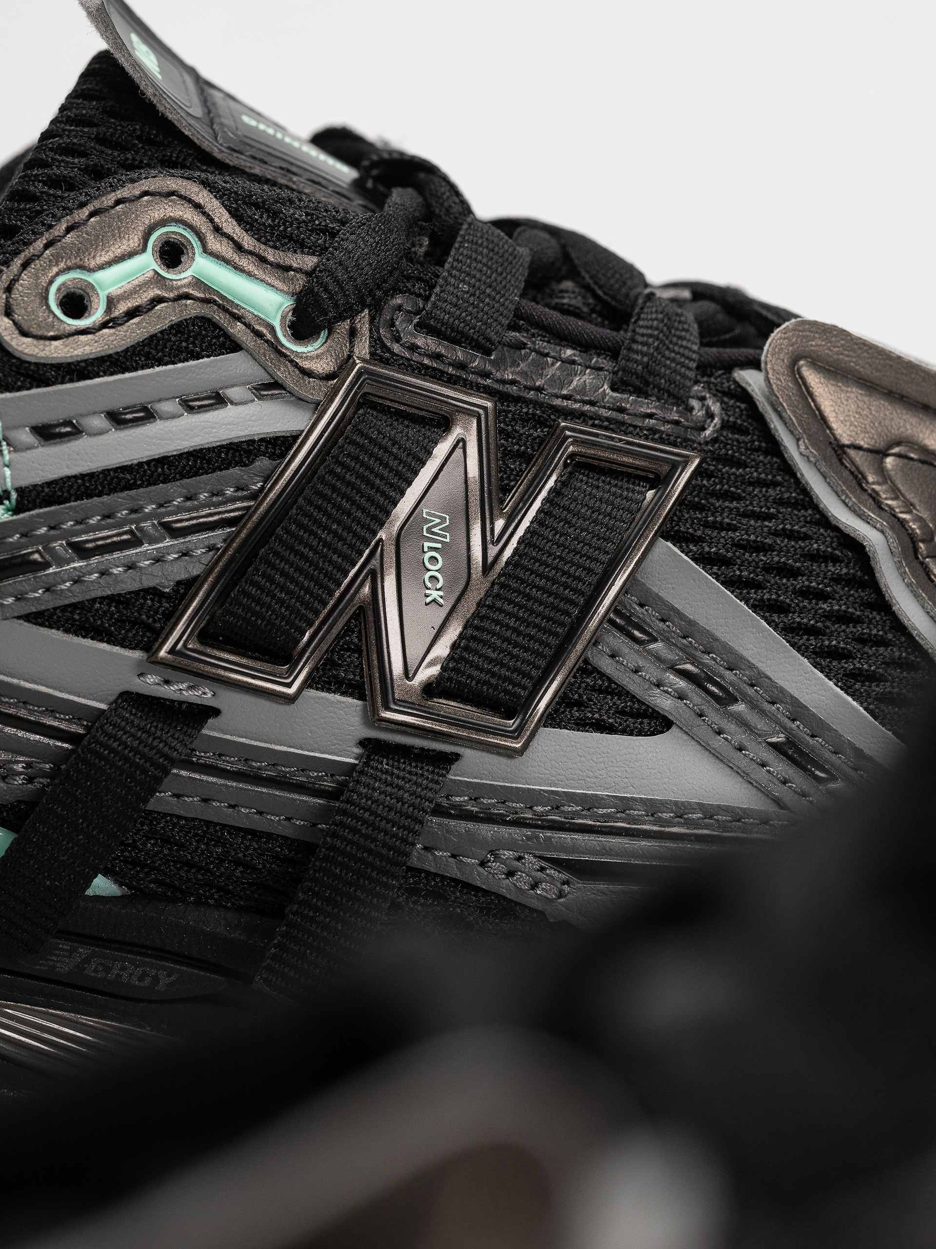New Balance 1906 Cipők (black/bright mint)