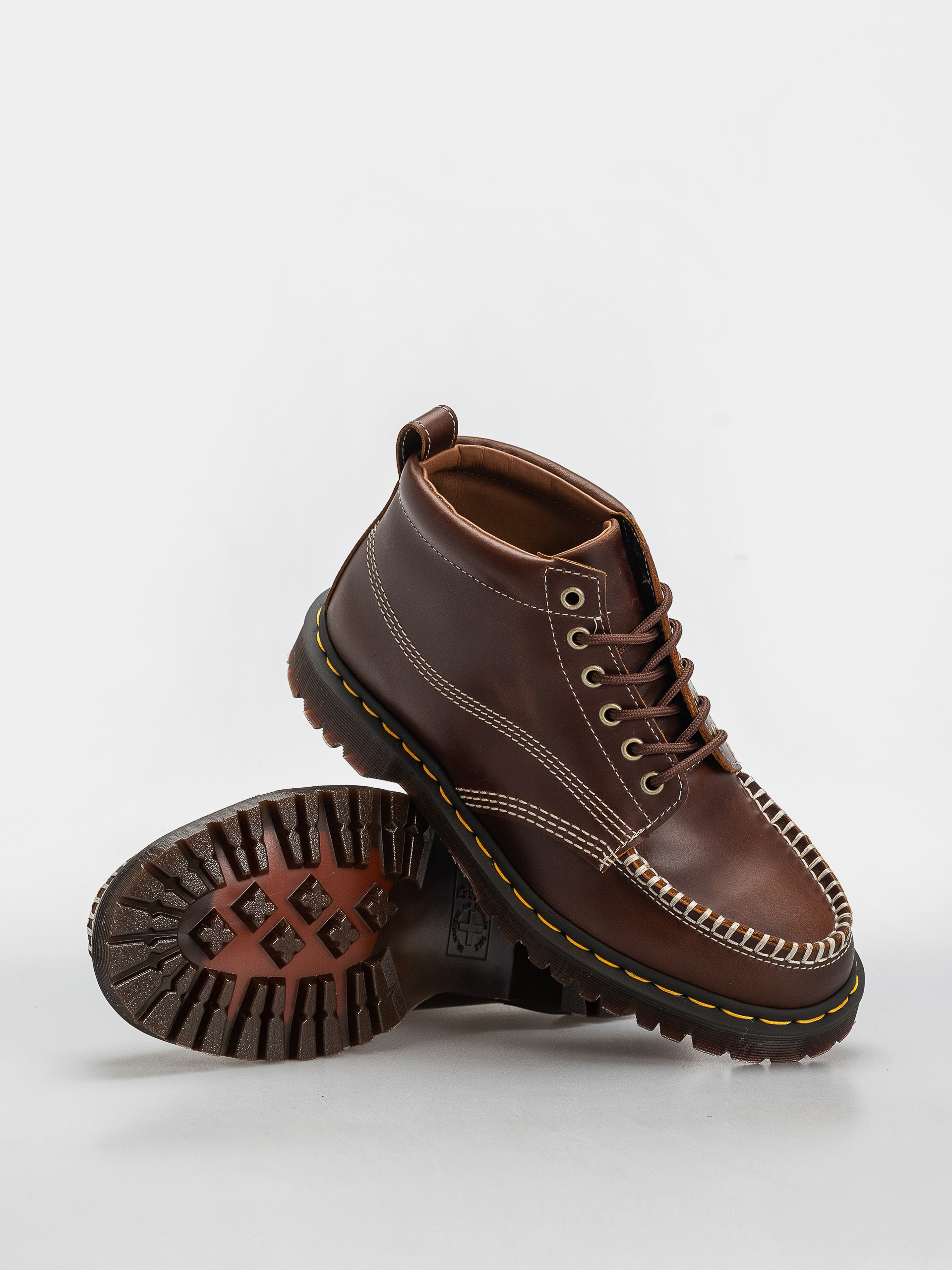 Dr. Martens Lowell Chukka Cipők (butterscotch)