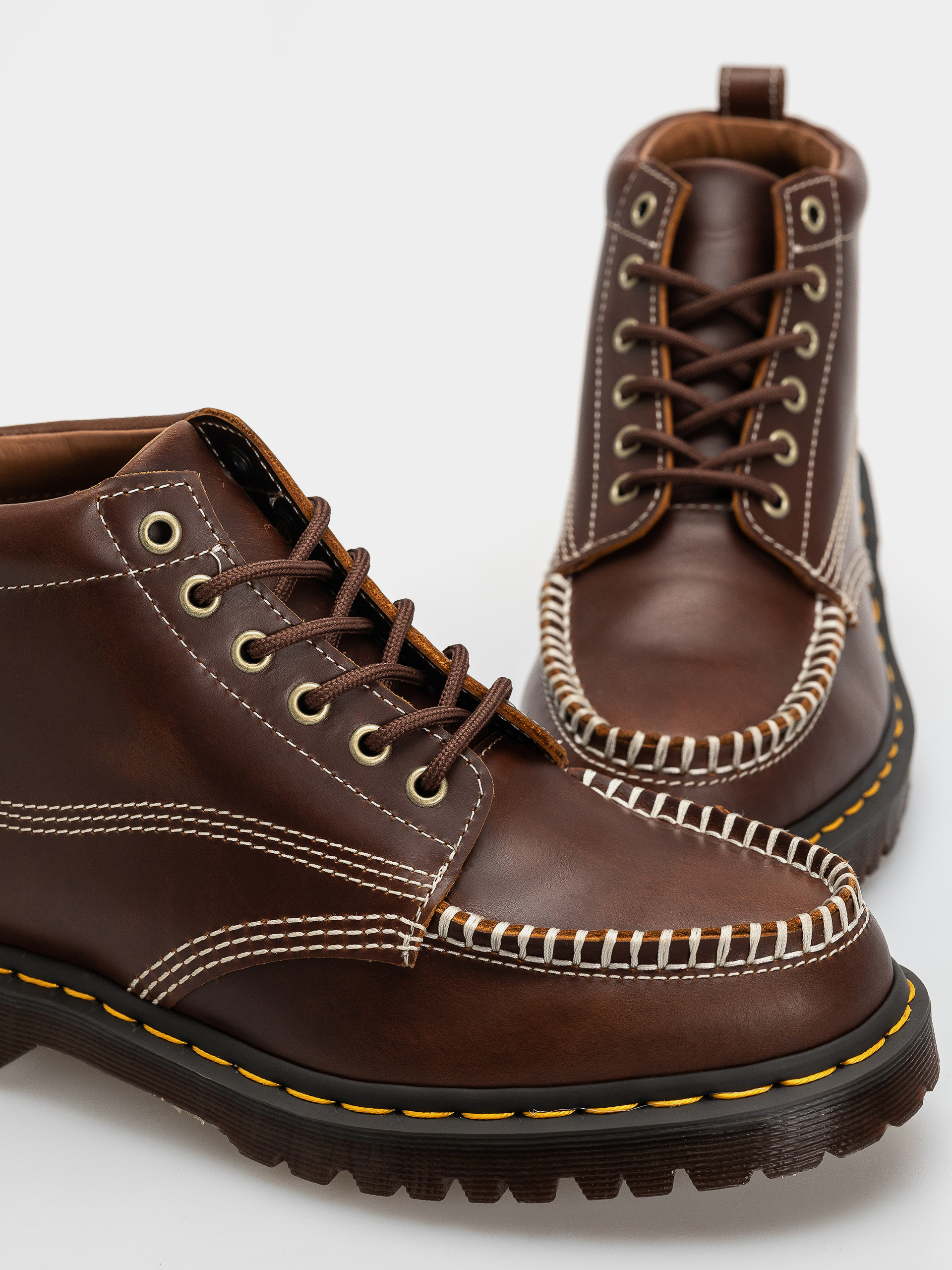Dr. Martens Lowell Chukka Cipők (butterscotch)