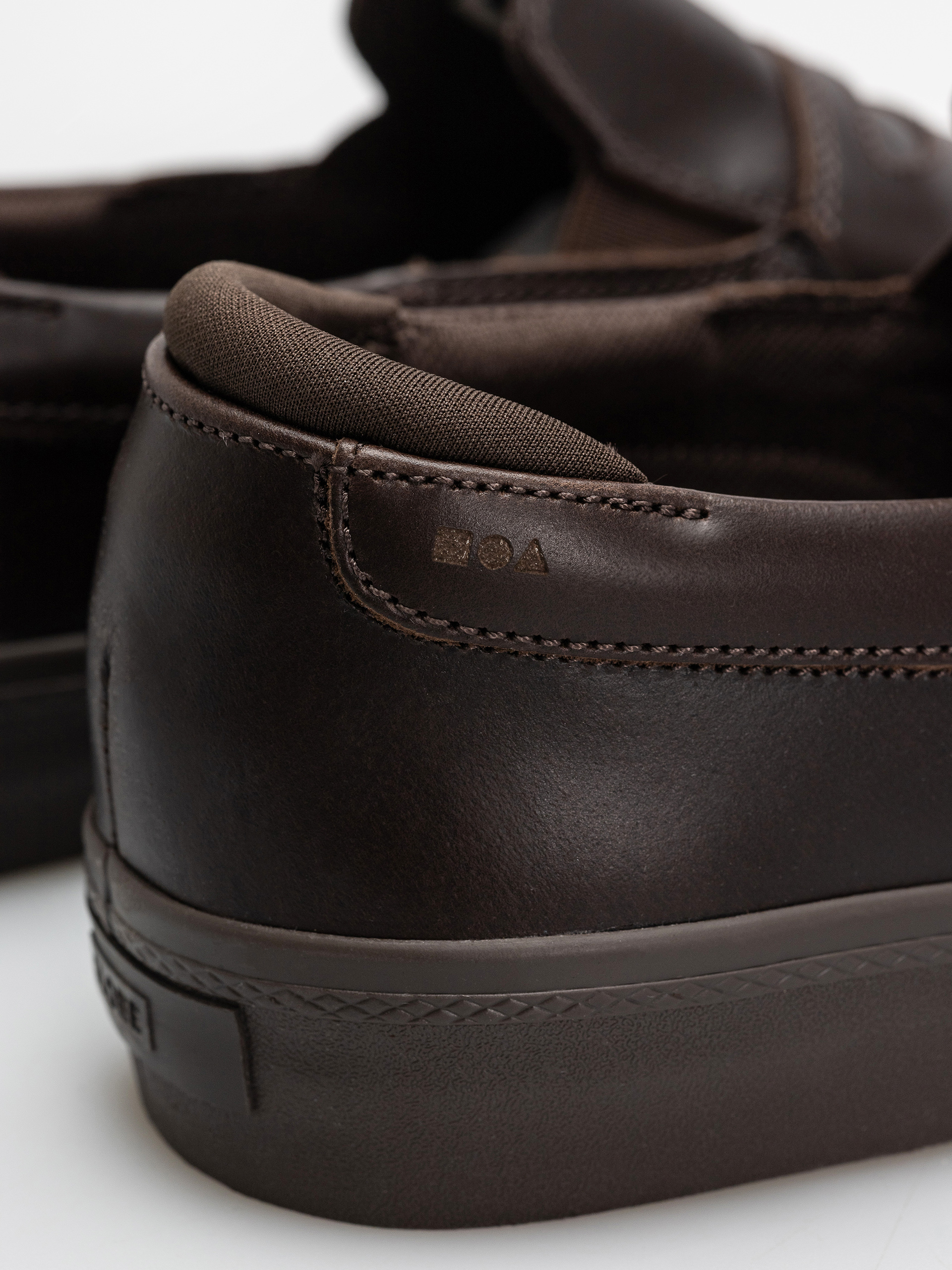 Globe Liaizon Cipők (dark brown)