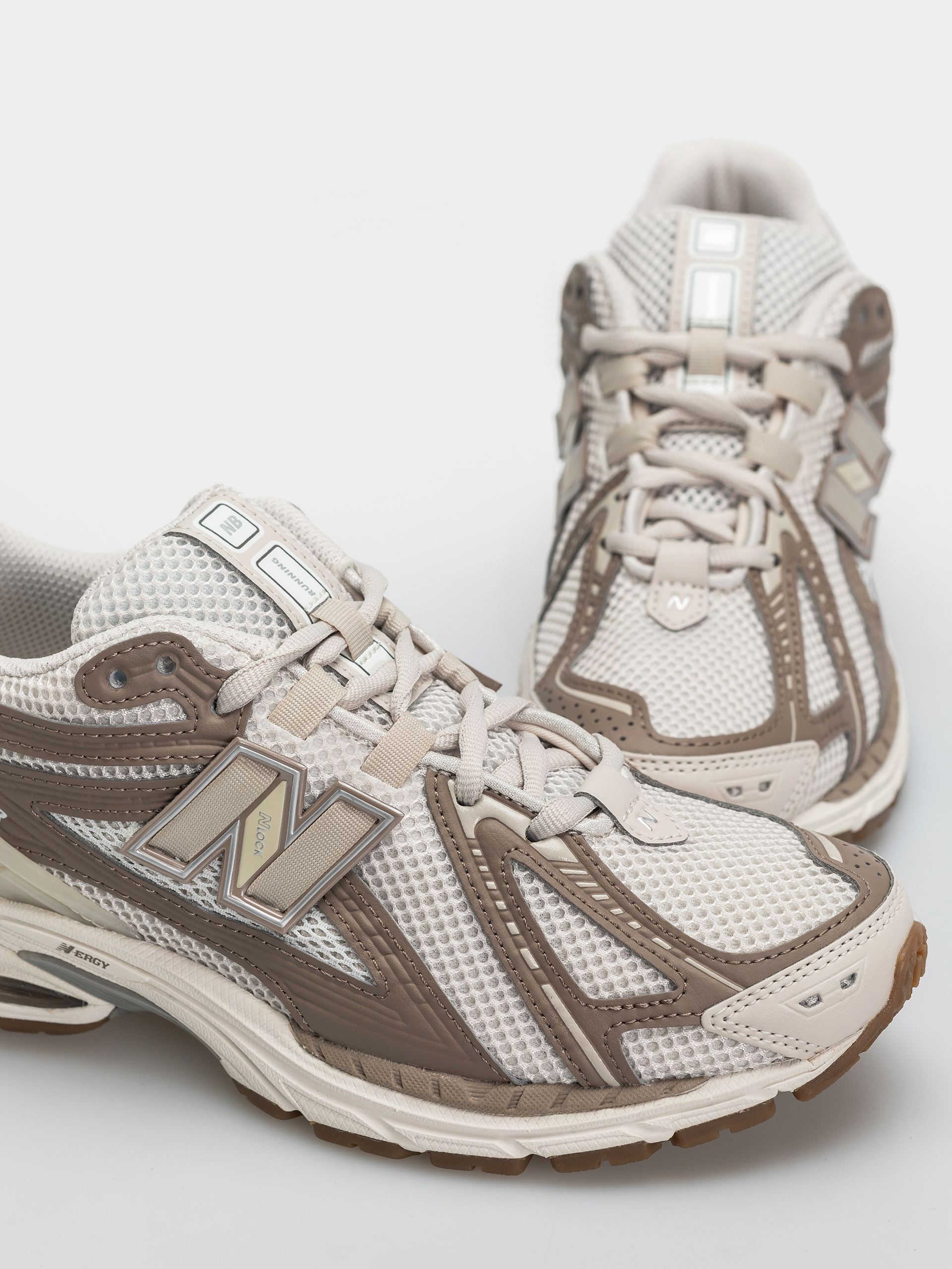 New Balance 1906 Cipők (moonbeam/mushroom)
