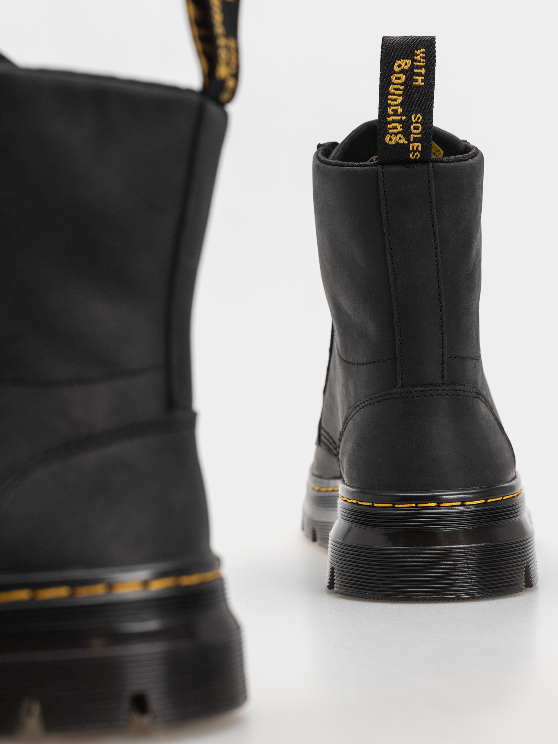 Dr. Martens Combs Leather Cipők (black)