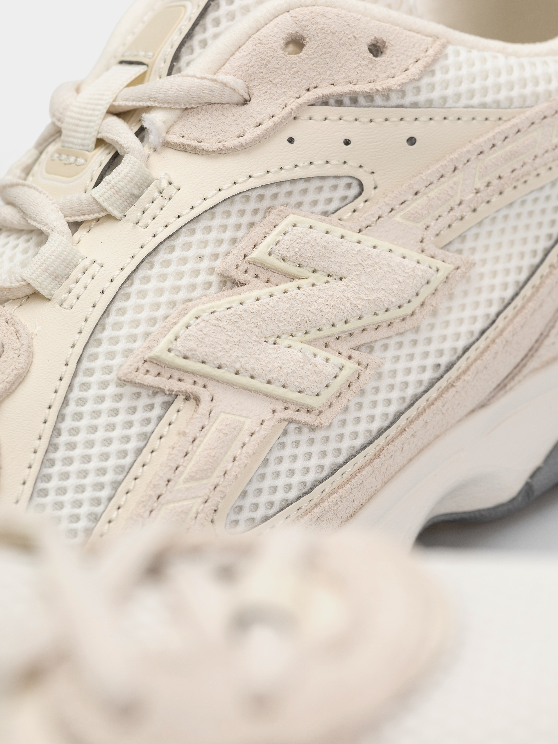 New Balance 204L Cipők (angora/linen)