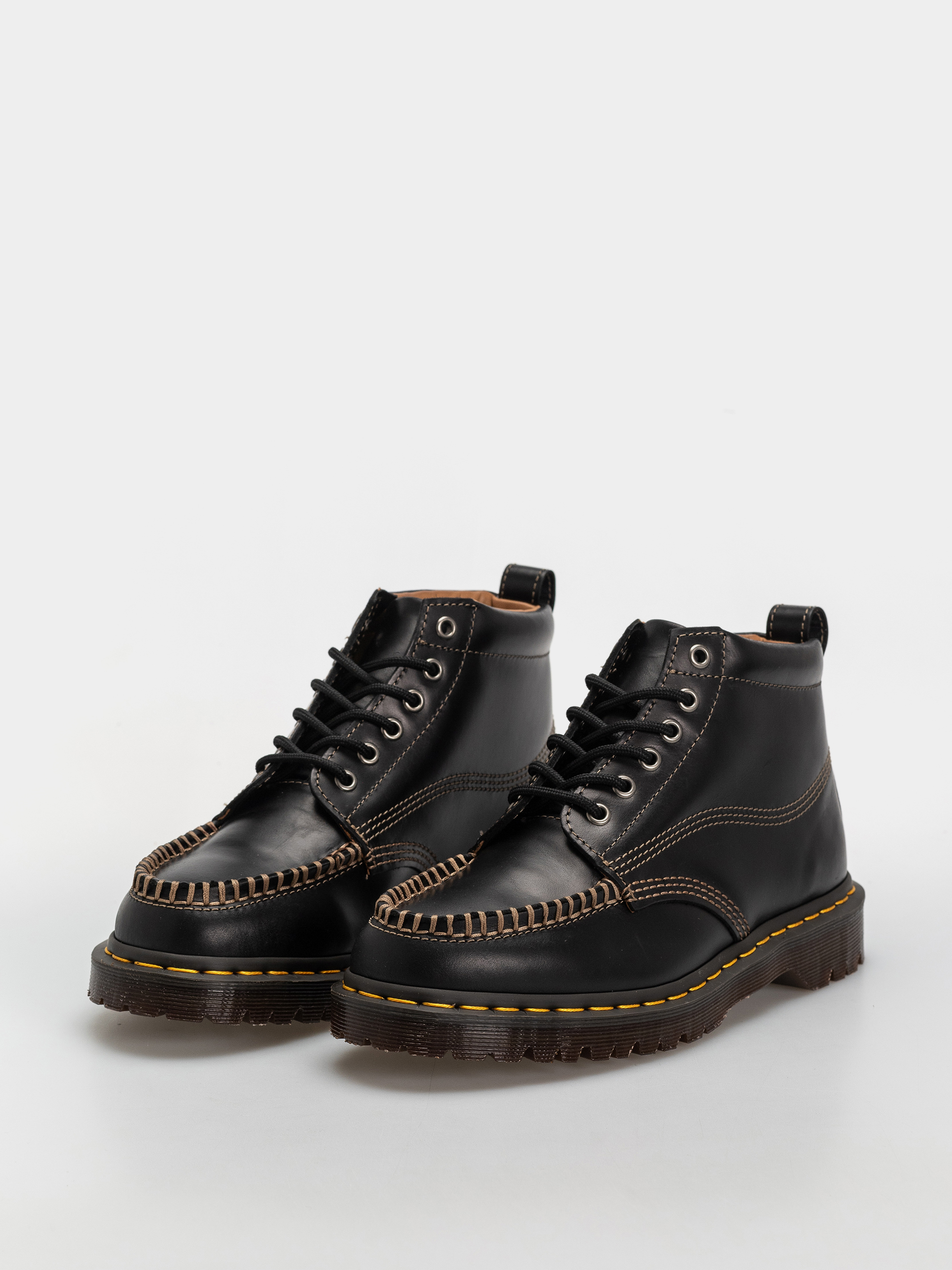 Dr. Martens Lowell Chukka Cipők (black )