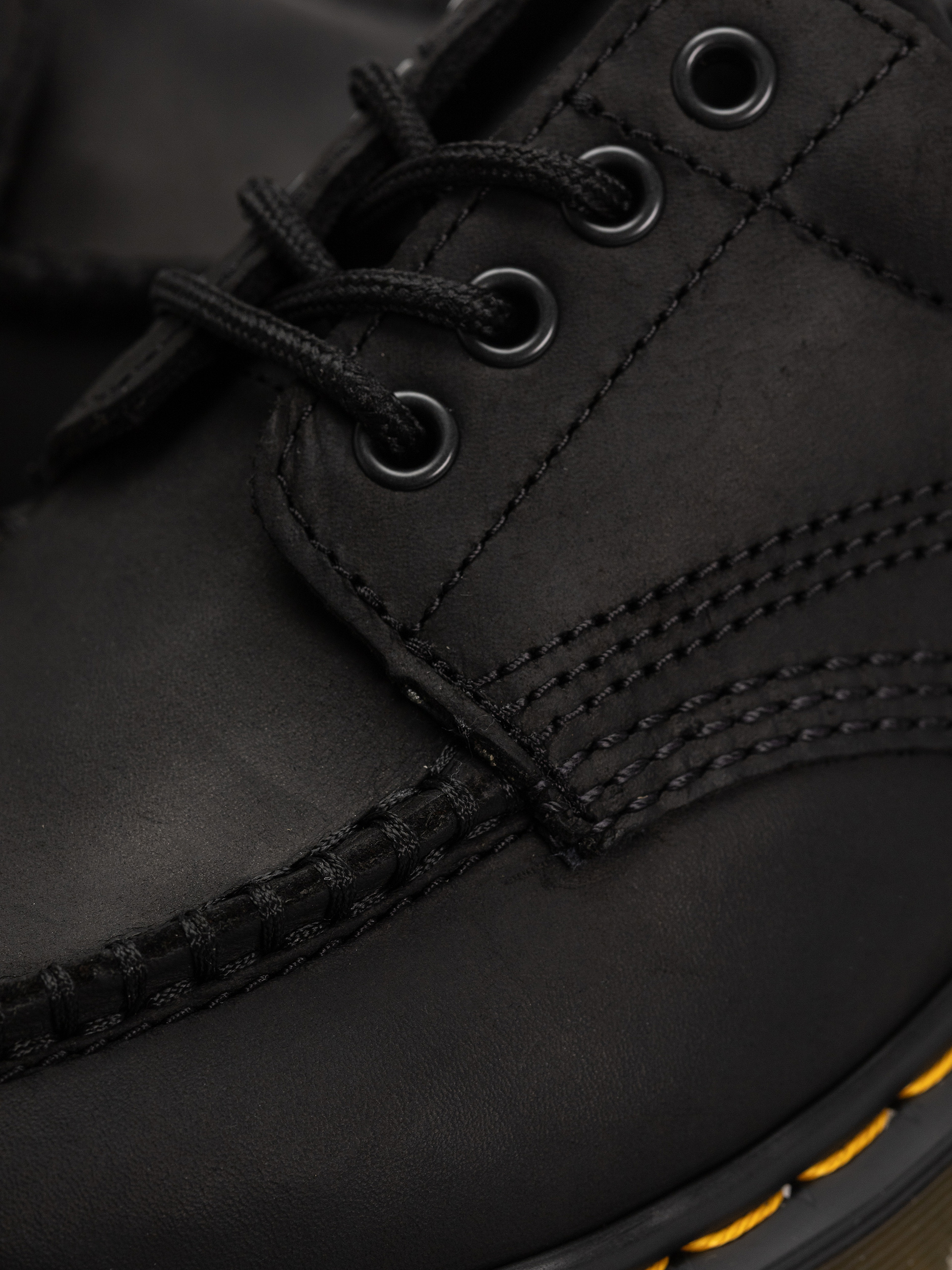 Dr. Martens Lowell Cipők (black)