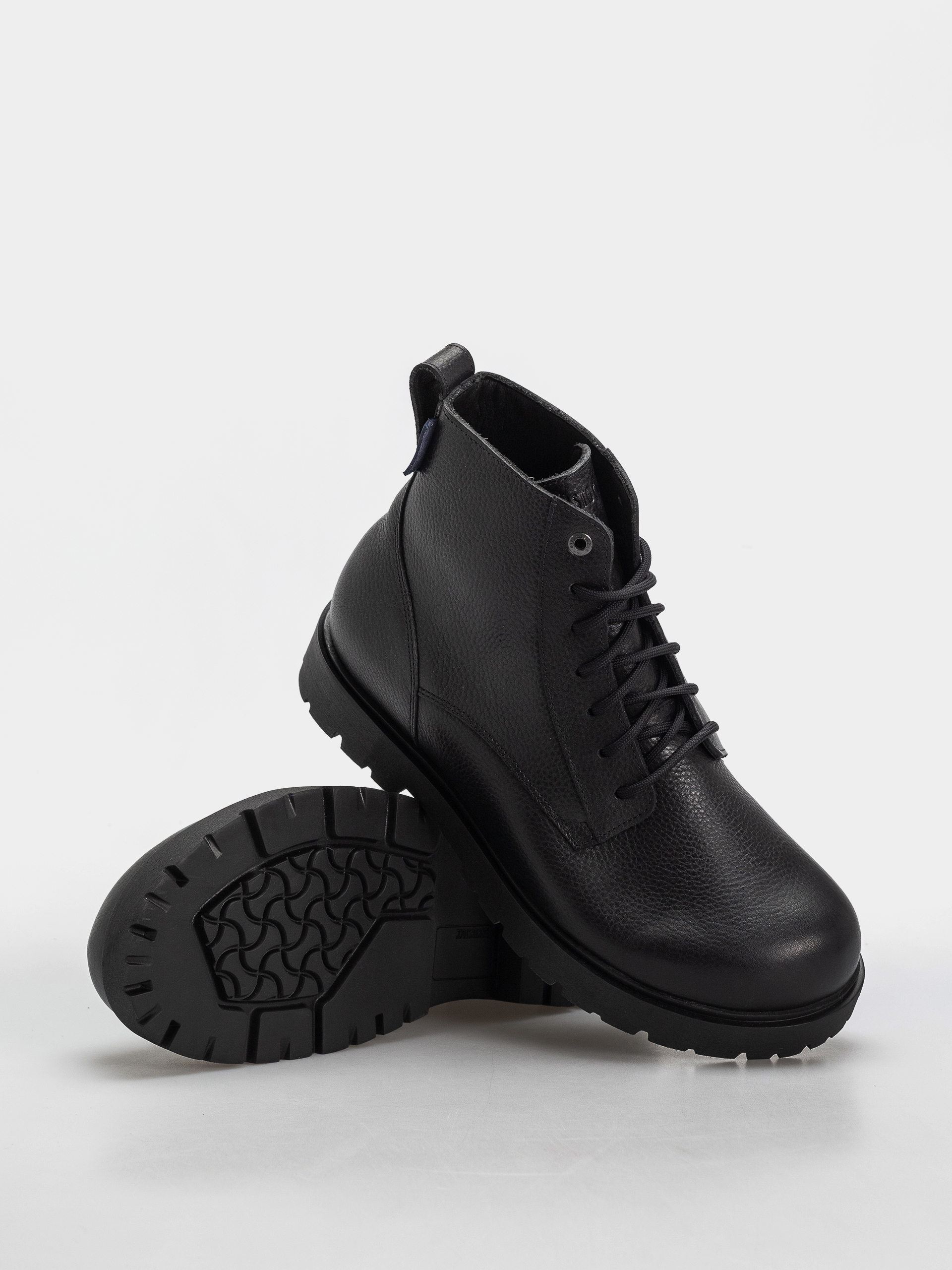 Birkenstock Highwood Mid Waterproof Leather Regular Cipők (black)