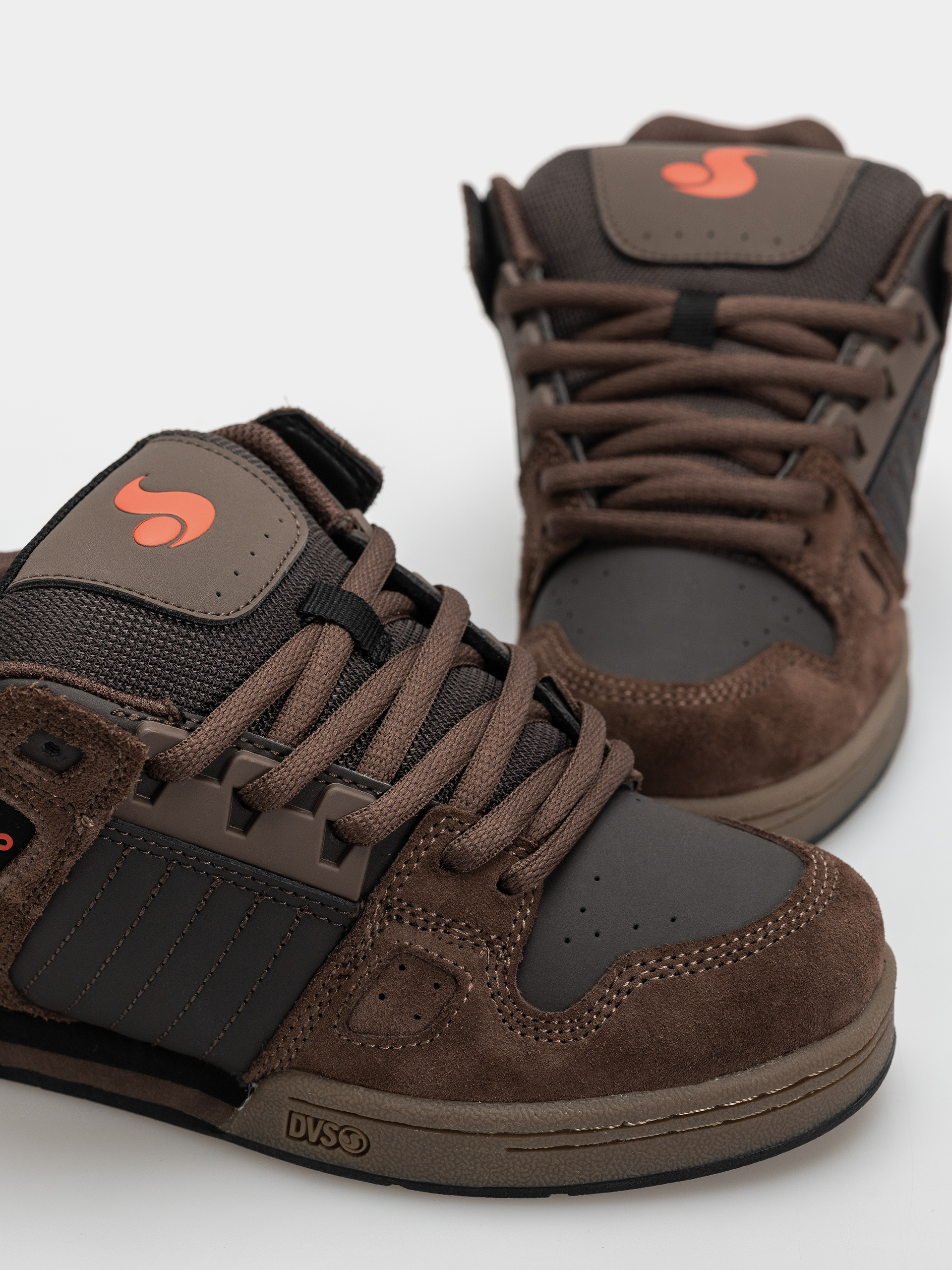 DVS Celsius Cipők (coffee/brown/rust)