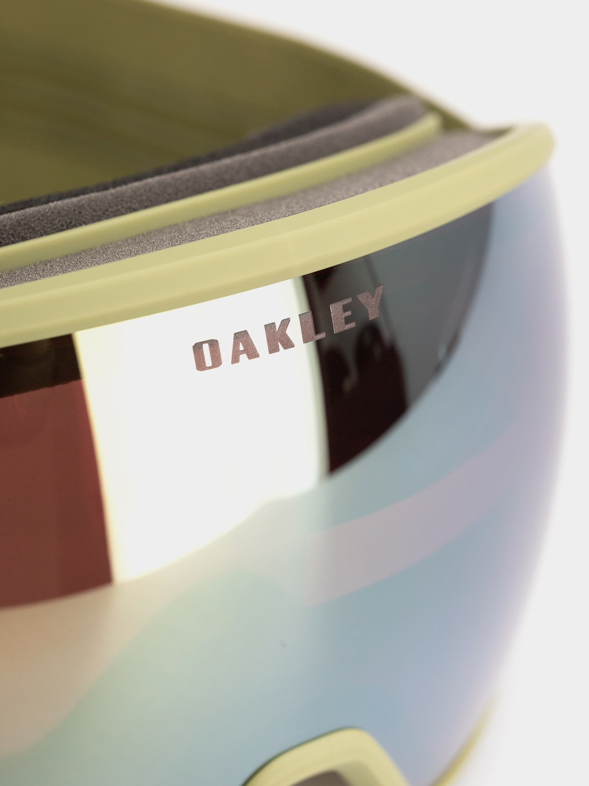 Oakley Flight Tracker L Snowboard szemüveg (fern/prizm sage gold)