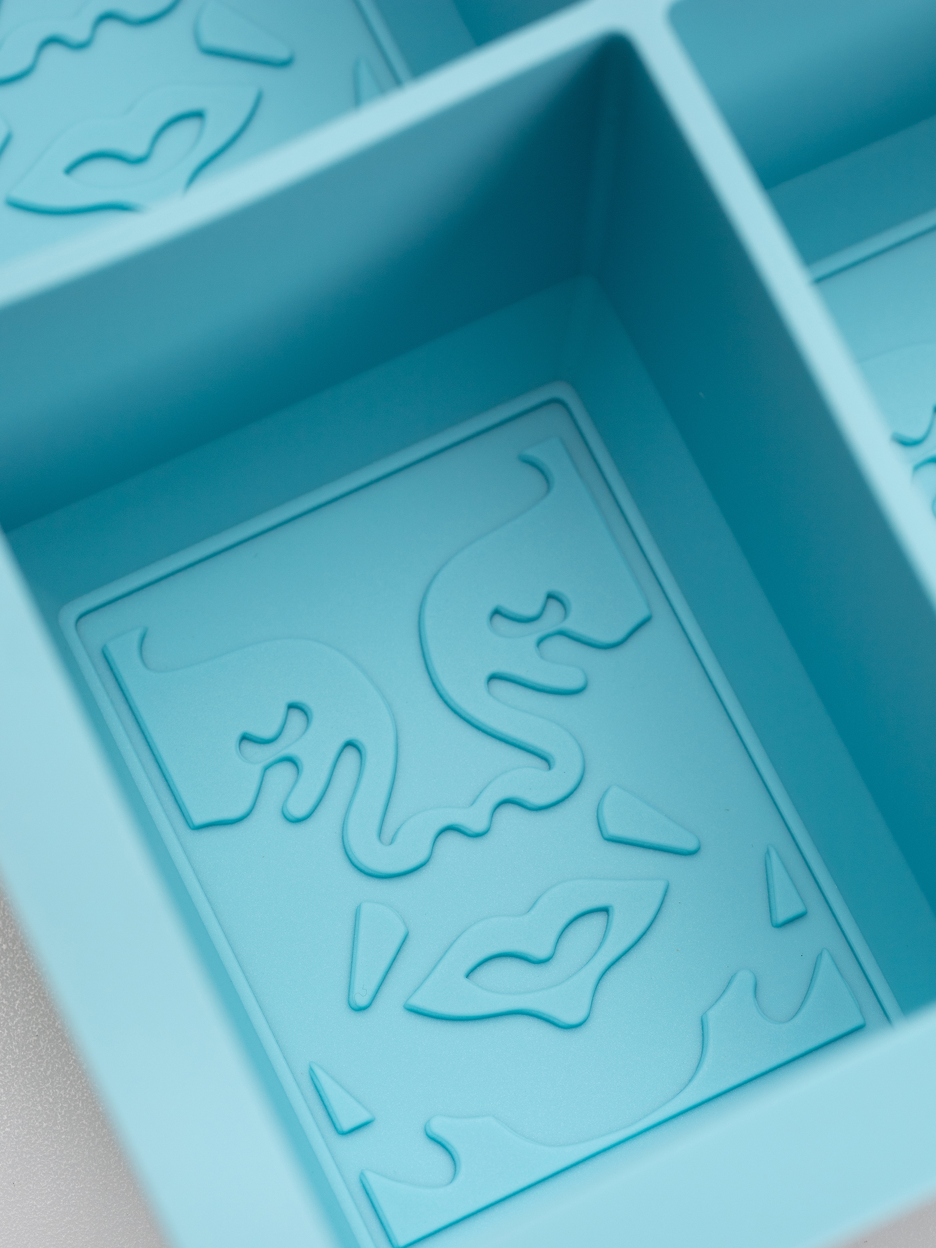 OBEY Icon Ice Tray Jégkockatartó (aqua blue)