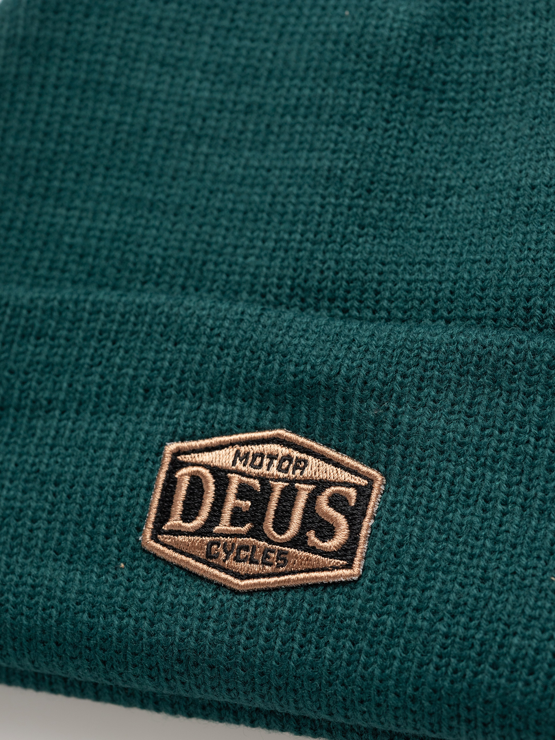 Deus Ex Machina Benjie Sapka (racing green)