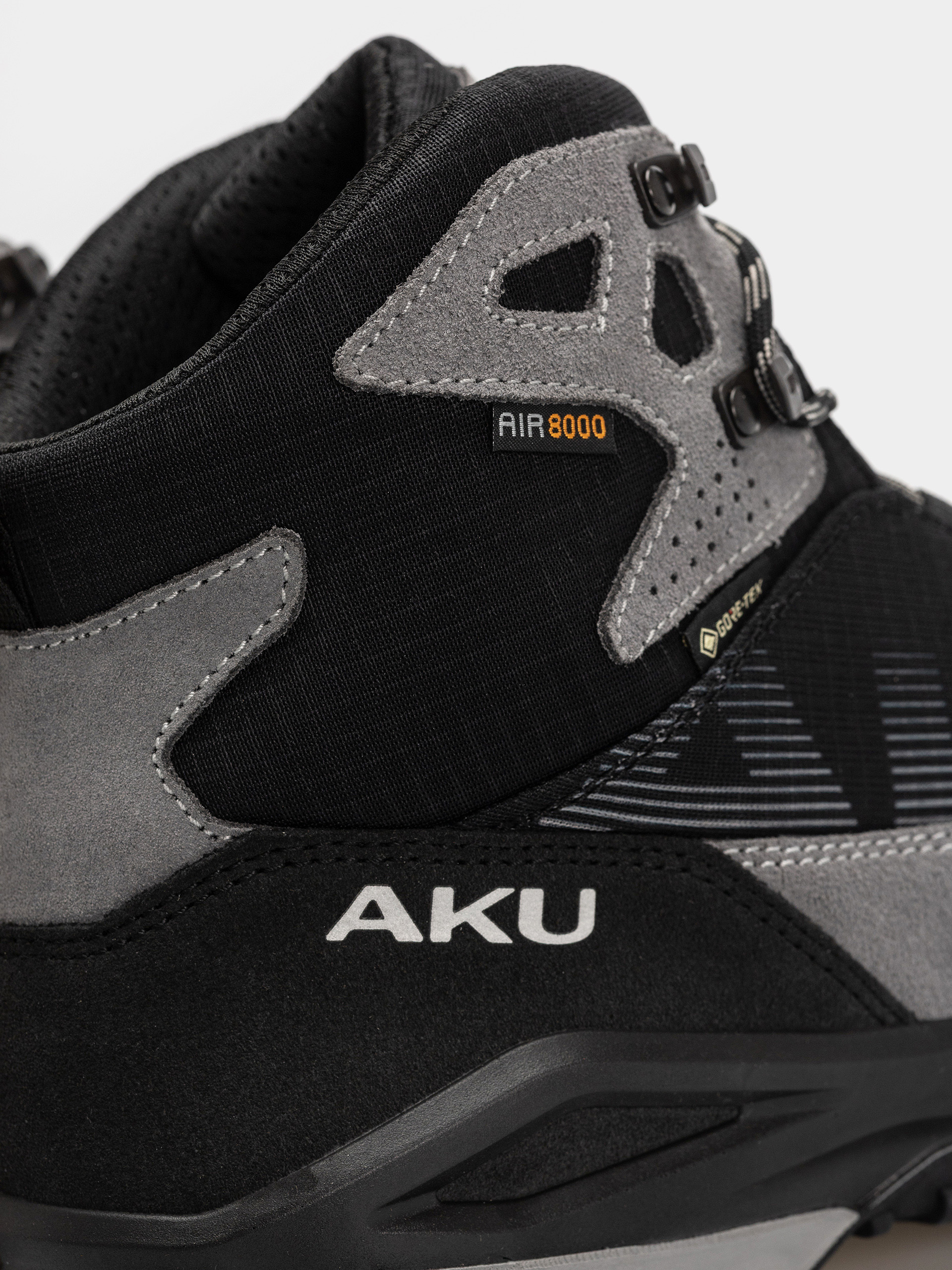 AKU Adapta Light GTX Cipők (black/grey)