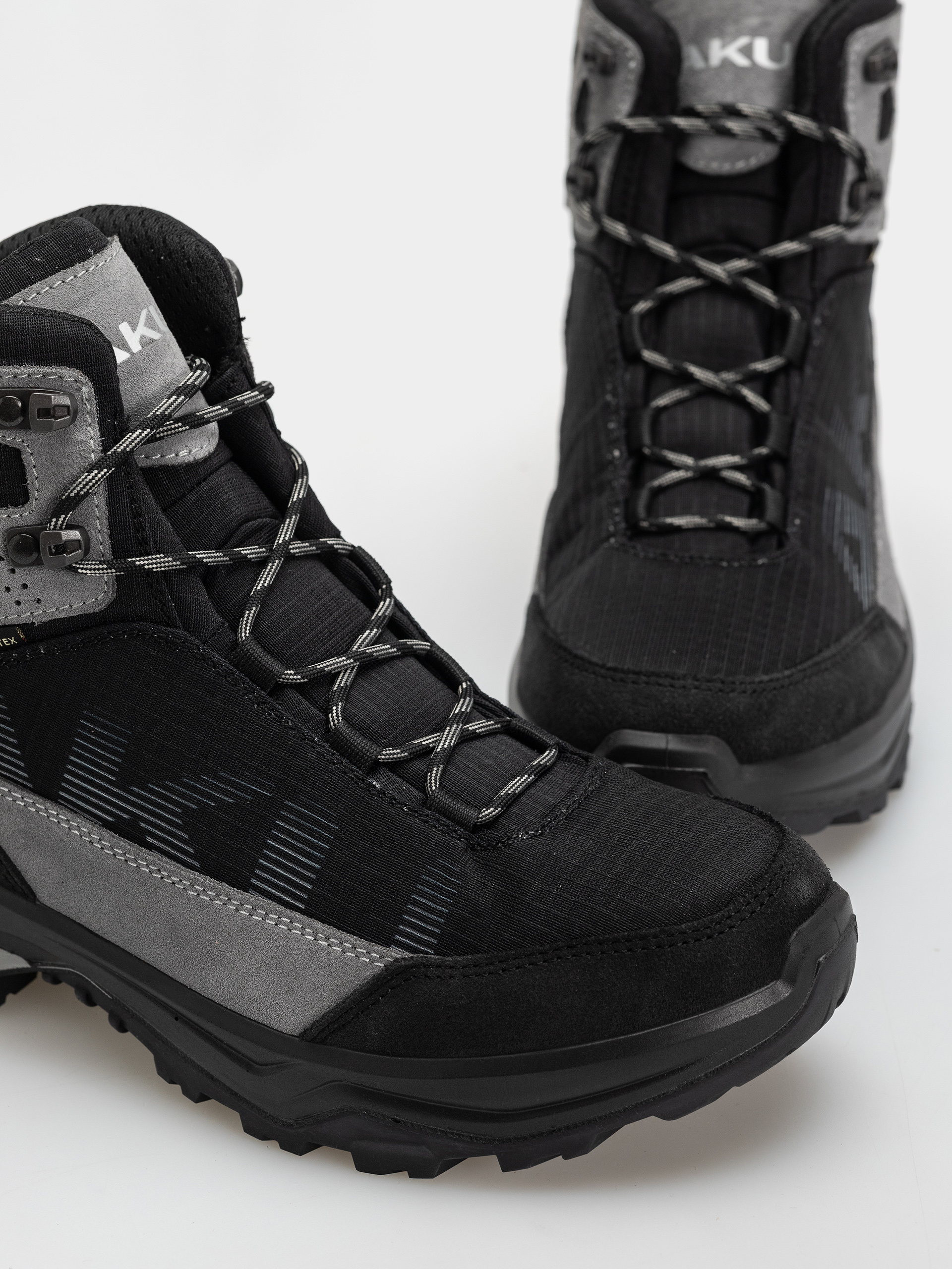 AKU Adapta Light GTX Cipők (black/grey)