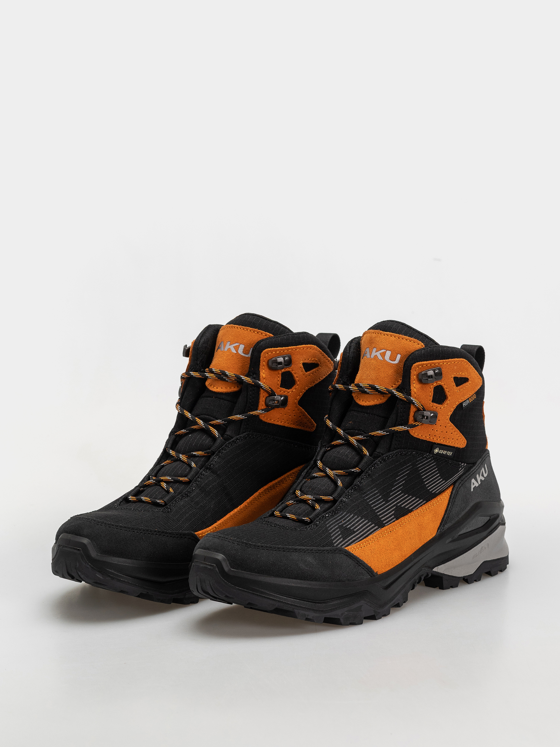 AKU Adapta Light GTX Cipők (black/orange)