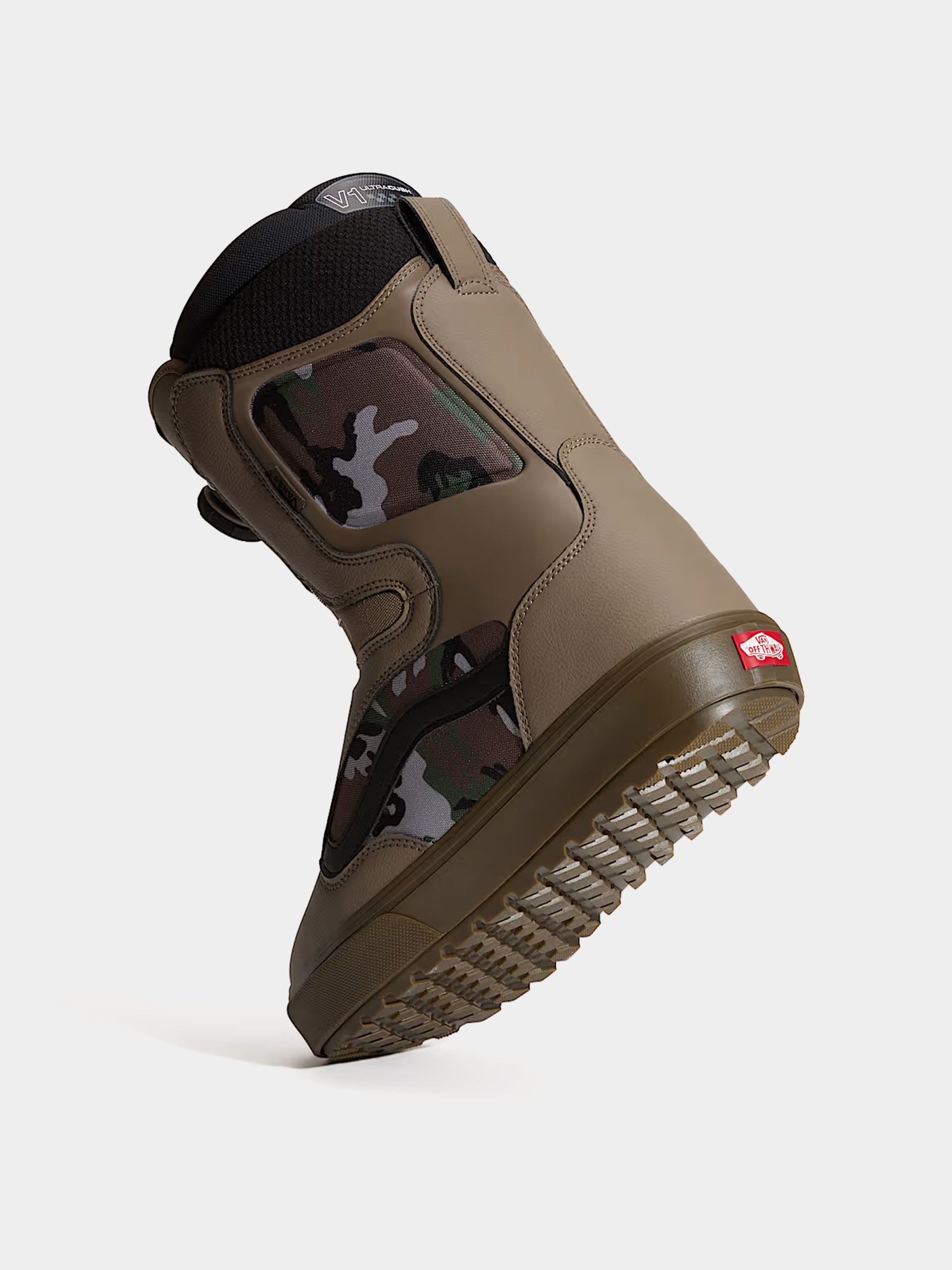 Férfi Snowboard cipők Vans Aura Og (camo/black)