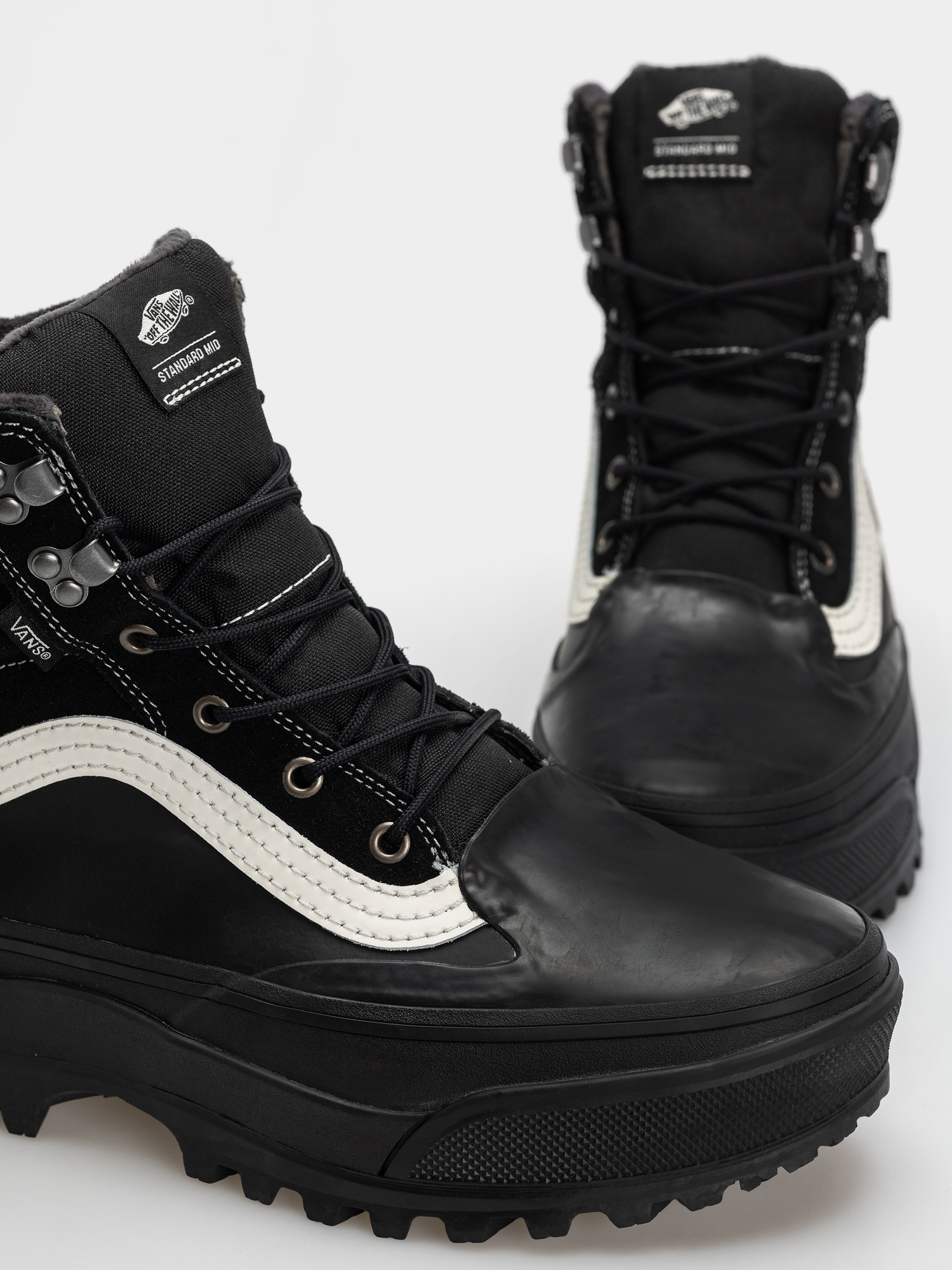 Vans Standard Mid 2.0 Mte Cipők (black/white)