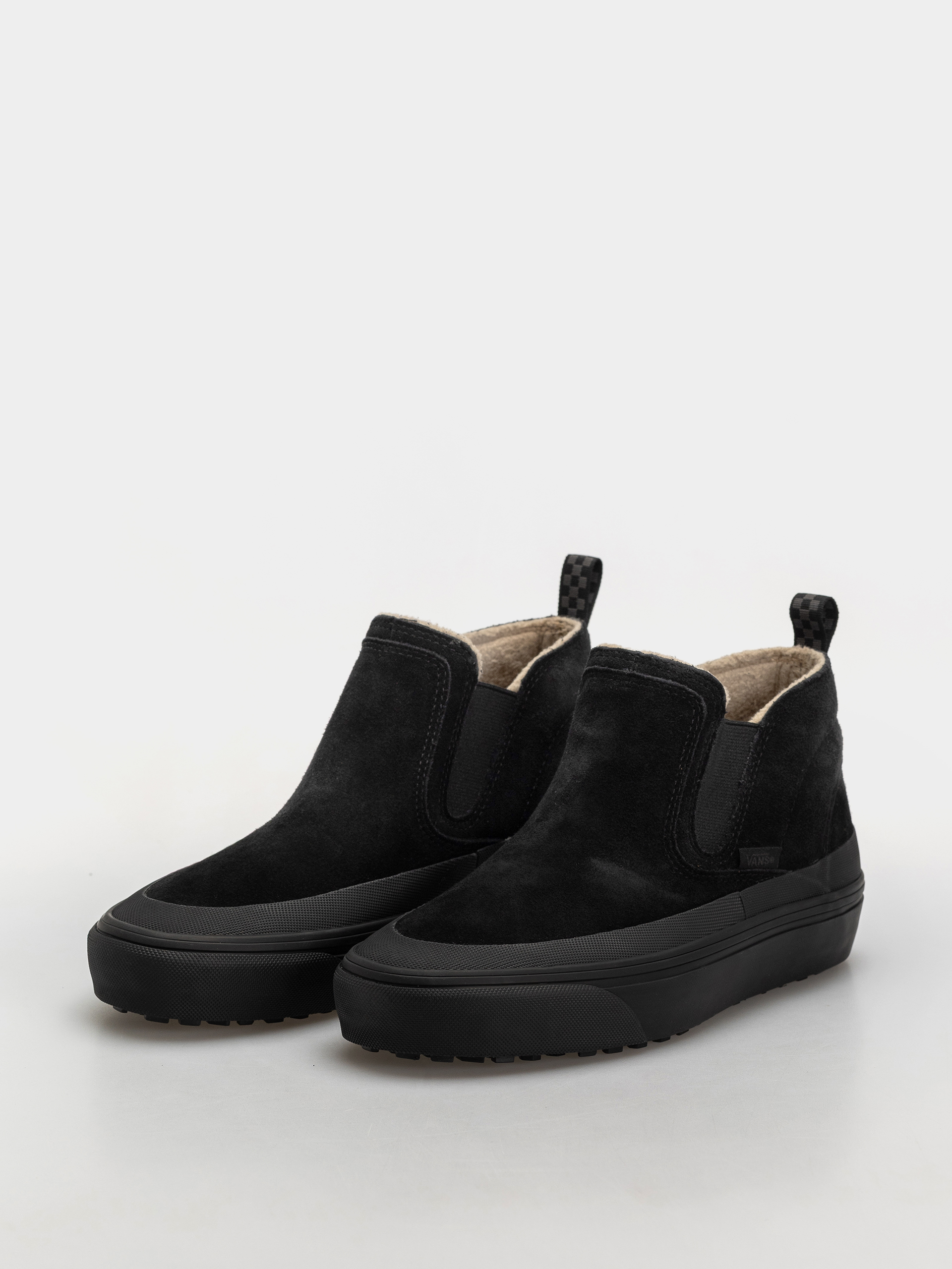 Vans Mid Slip Insulated Cipők (black)