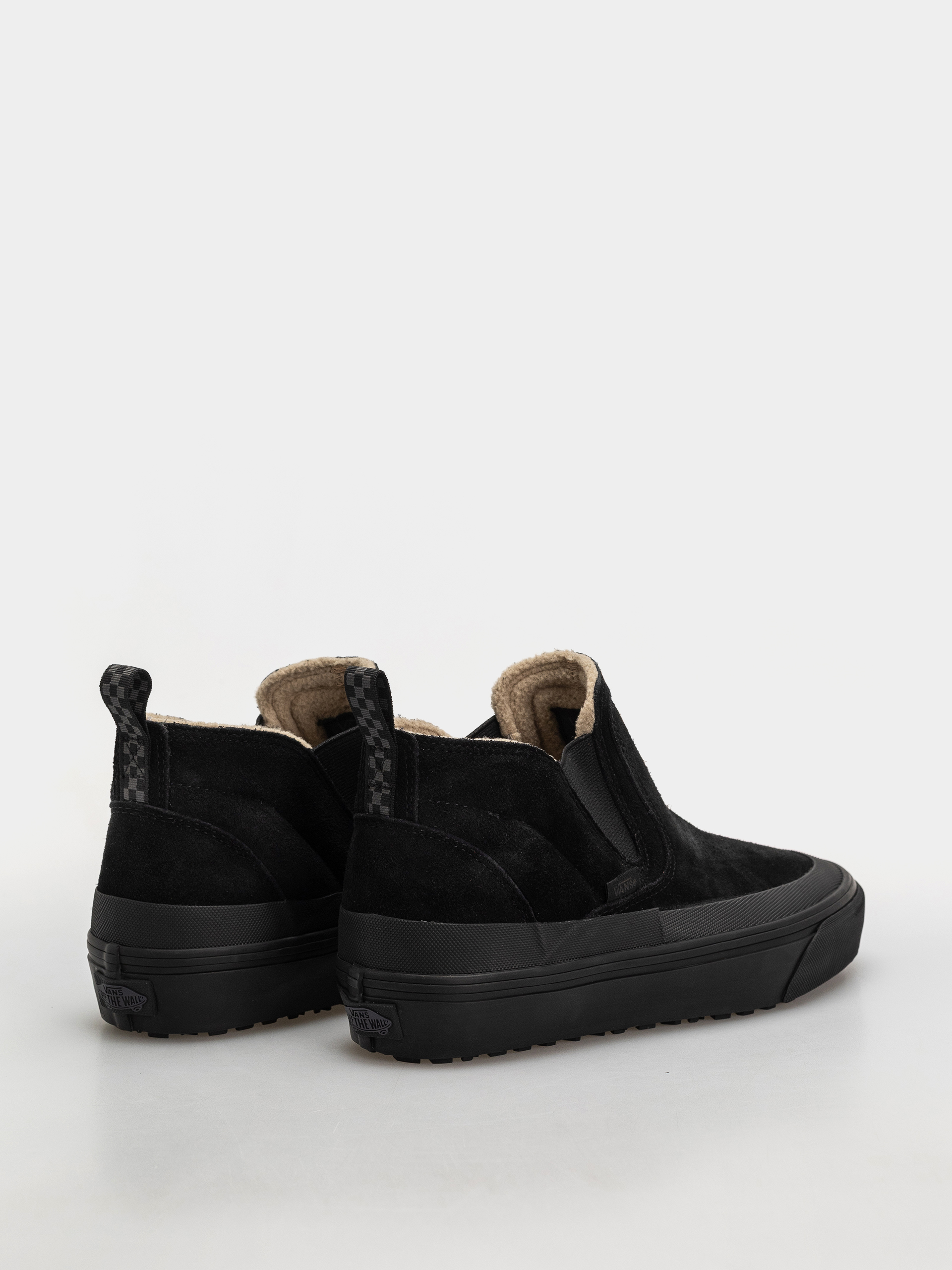 Vans Mid Slip Insulated Cipők (black)