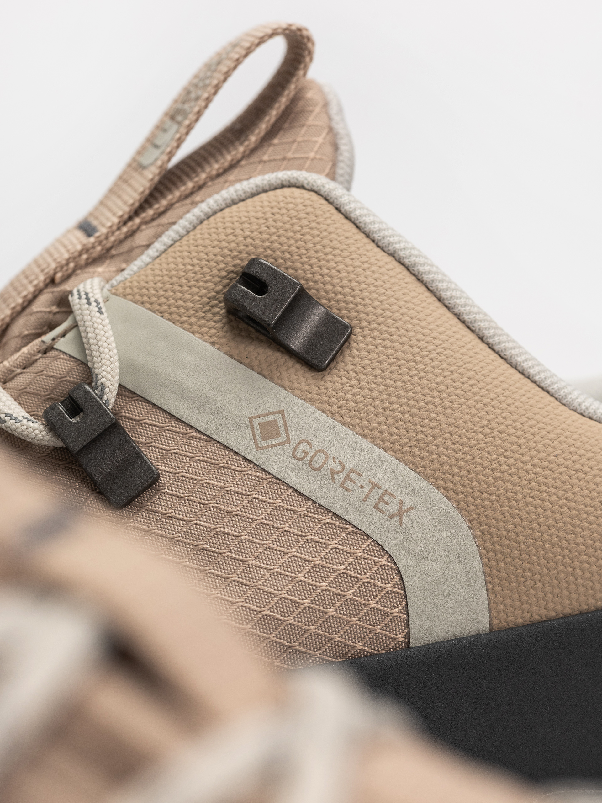 Cipők The North Face Glenclyffe Low Gore Tex (timeless taupe/anthraci)