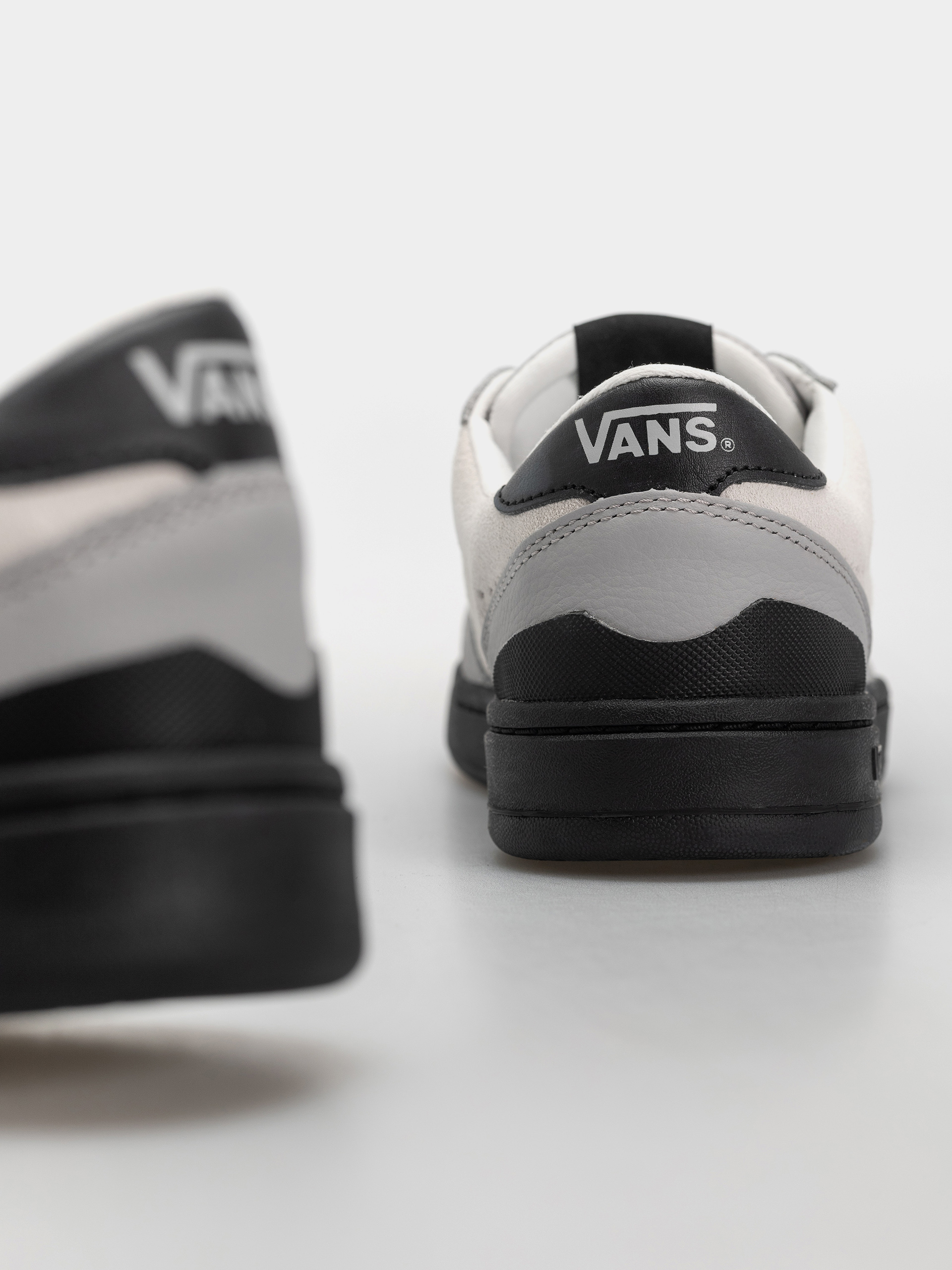 Vans Court Low Cipők (light grey)