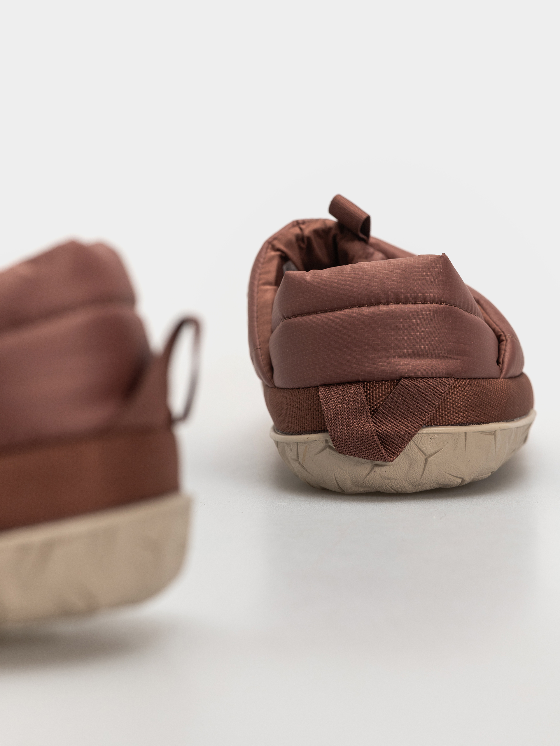 Cipők The North Face Nuptse Mule Wmn (copper silt/timeless ta)