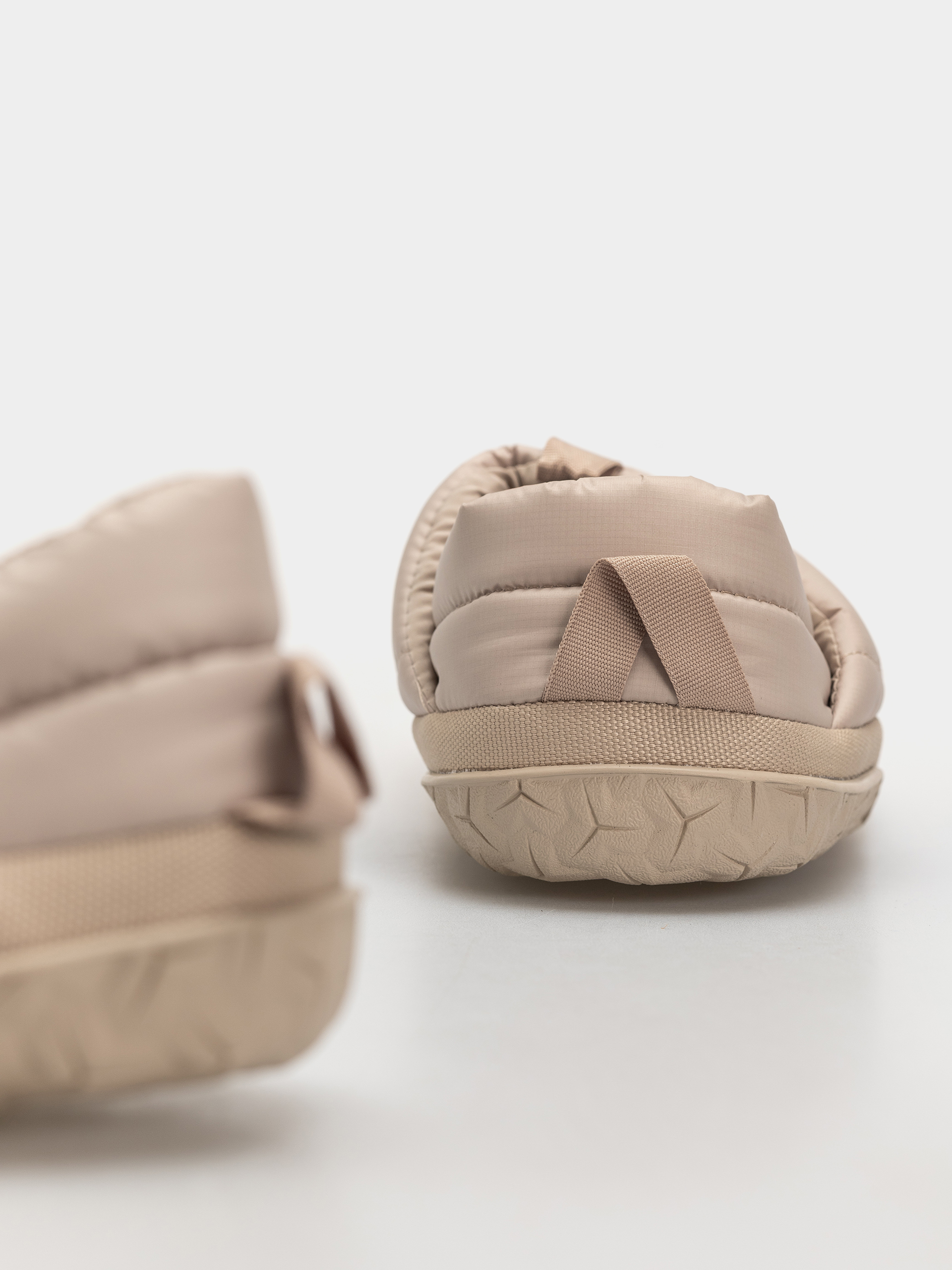 Cipők The North Face Nuptse Mule Wmn (timeless taupe/calacatt)