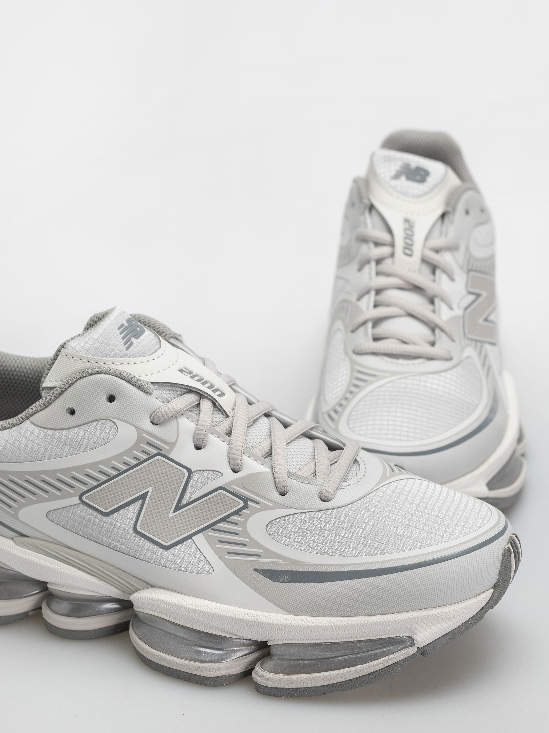 Cipők New Balance 2000 (reflection/grey matter/slate grey)