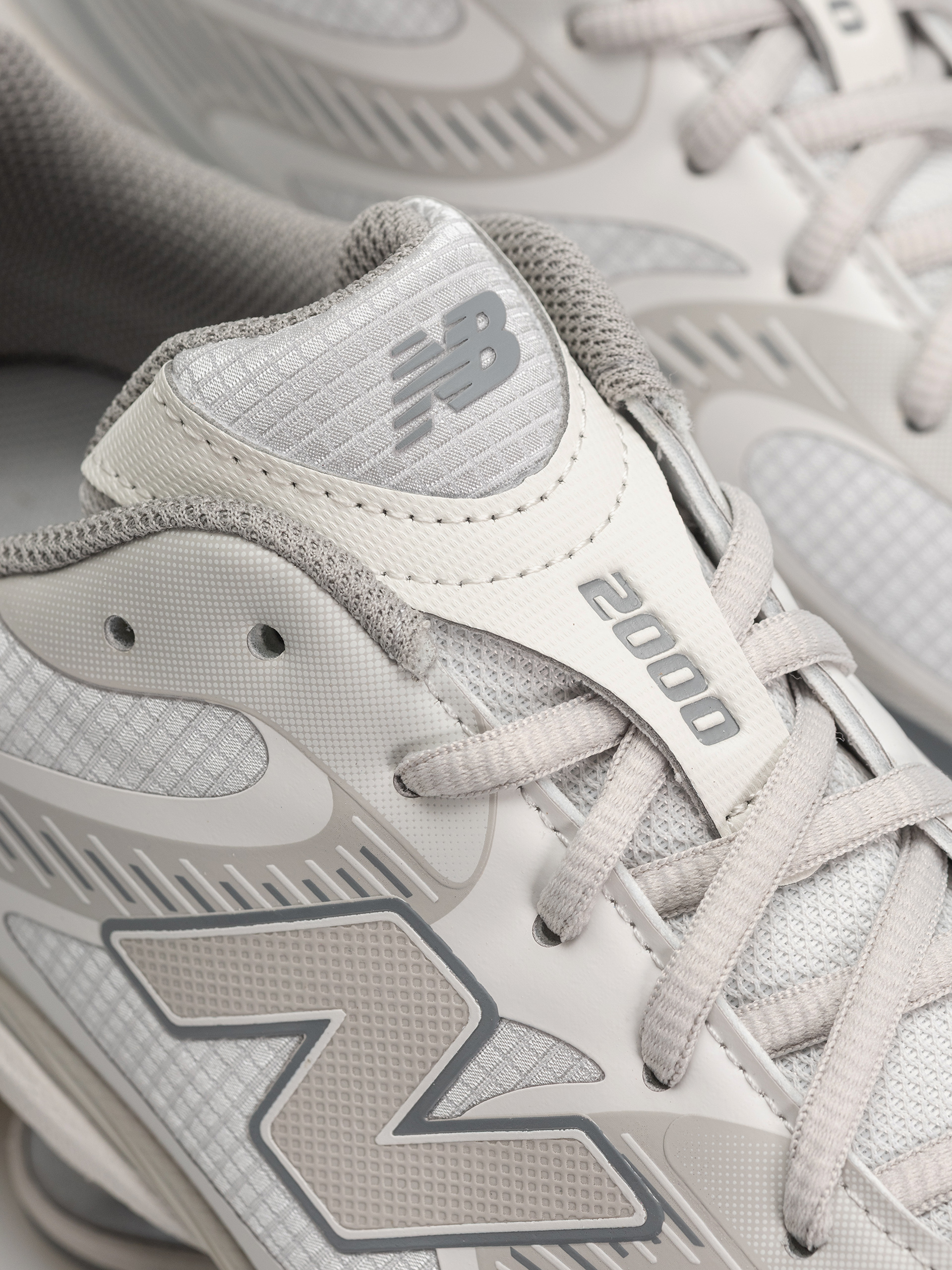 Cipők New Balance 2000 (reflection/grey matter/slate grey)