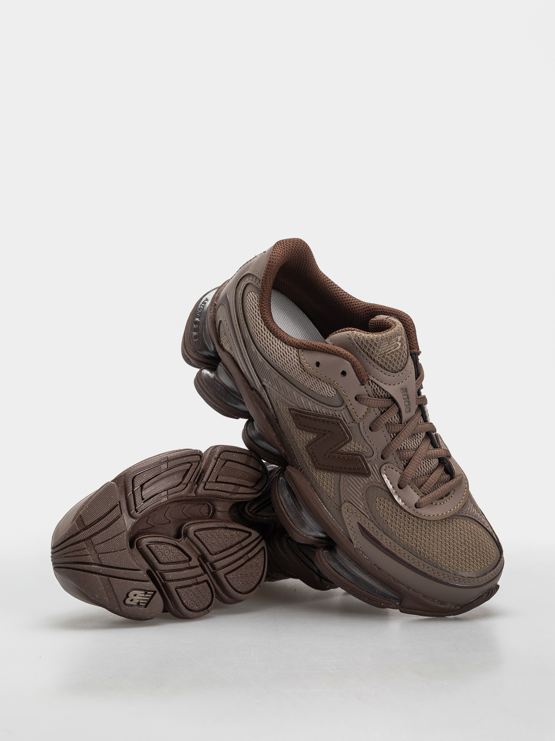 Cipők New Balance 2000 (thunder brown/pumpernickel)