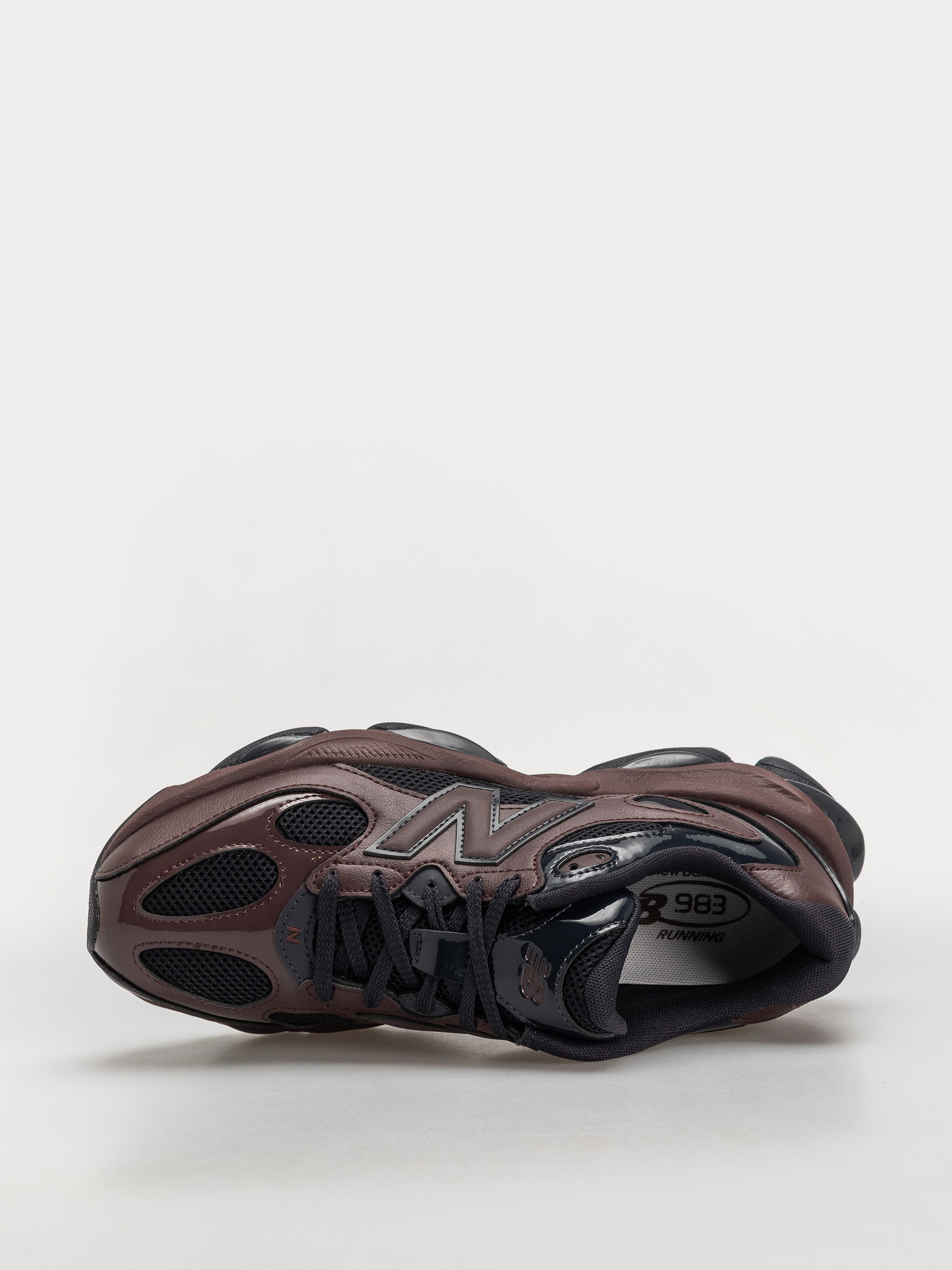 Cipők New Balance 983 (cherry leather/dark night)