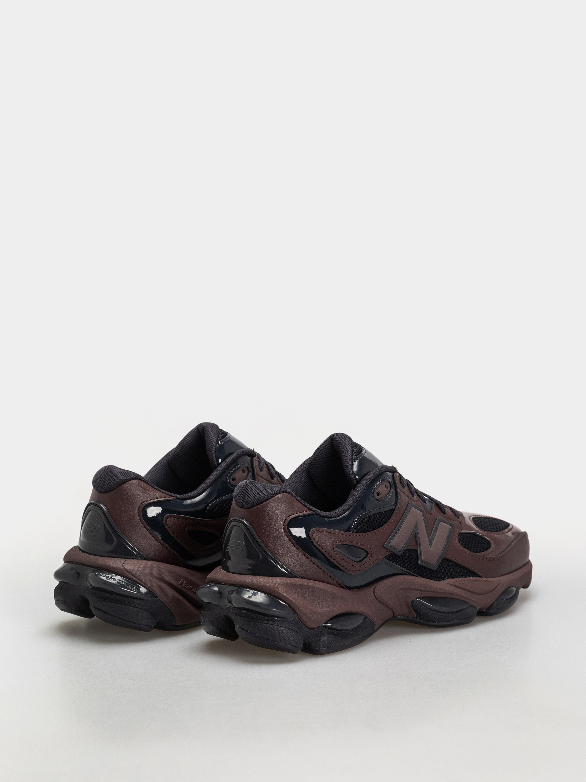 Cipők New Balance 983 (cherry leather/dark night)