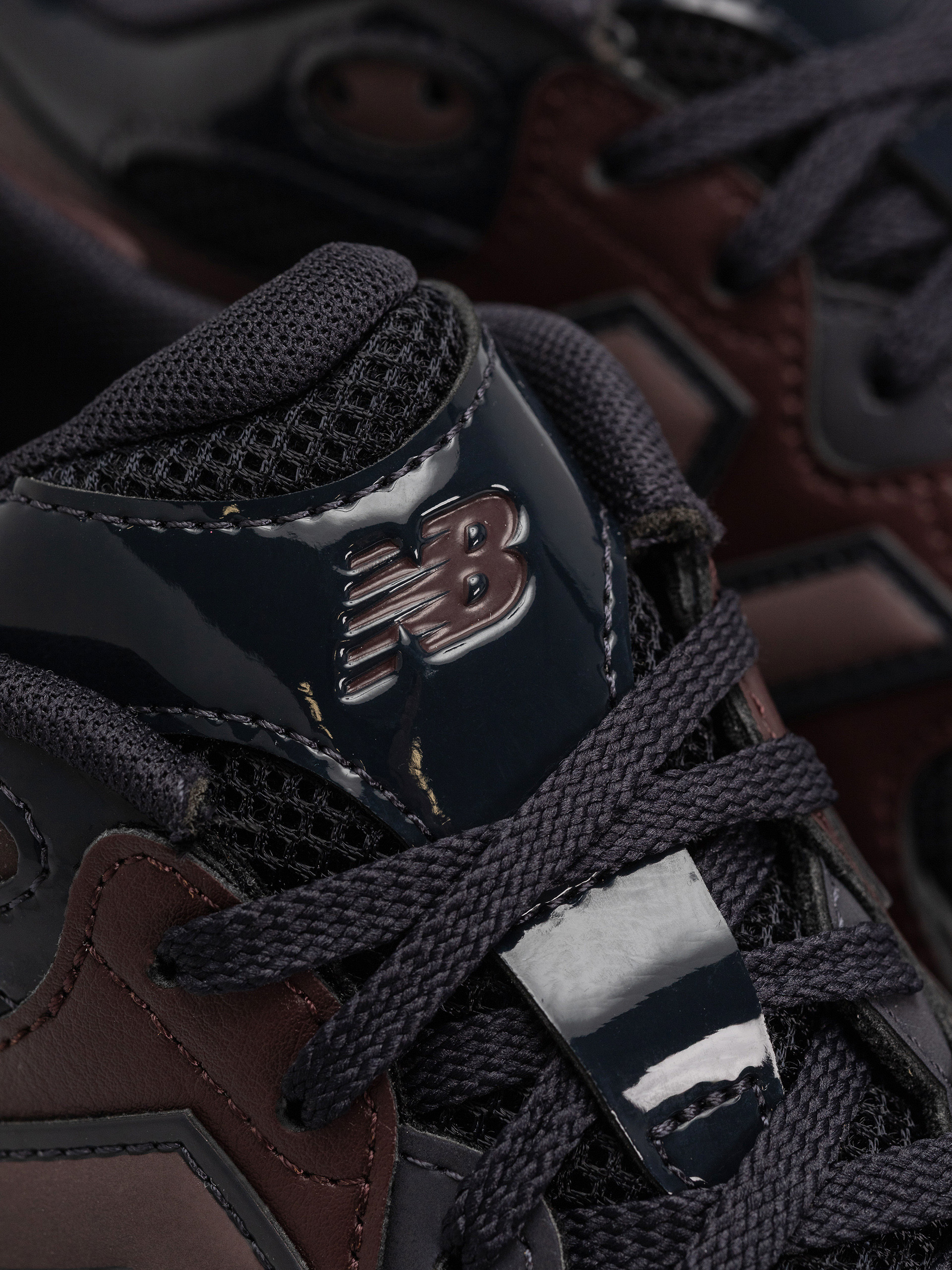 Cipők New Balance 983 (cherry leather/dark night)