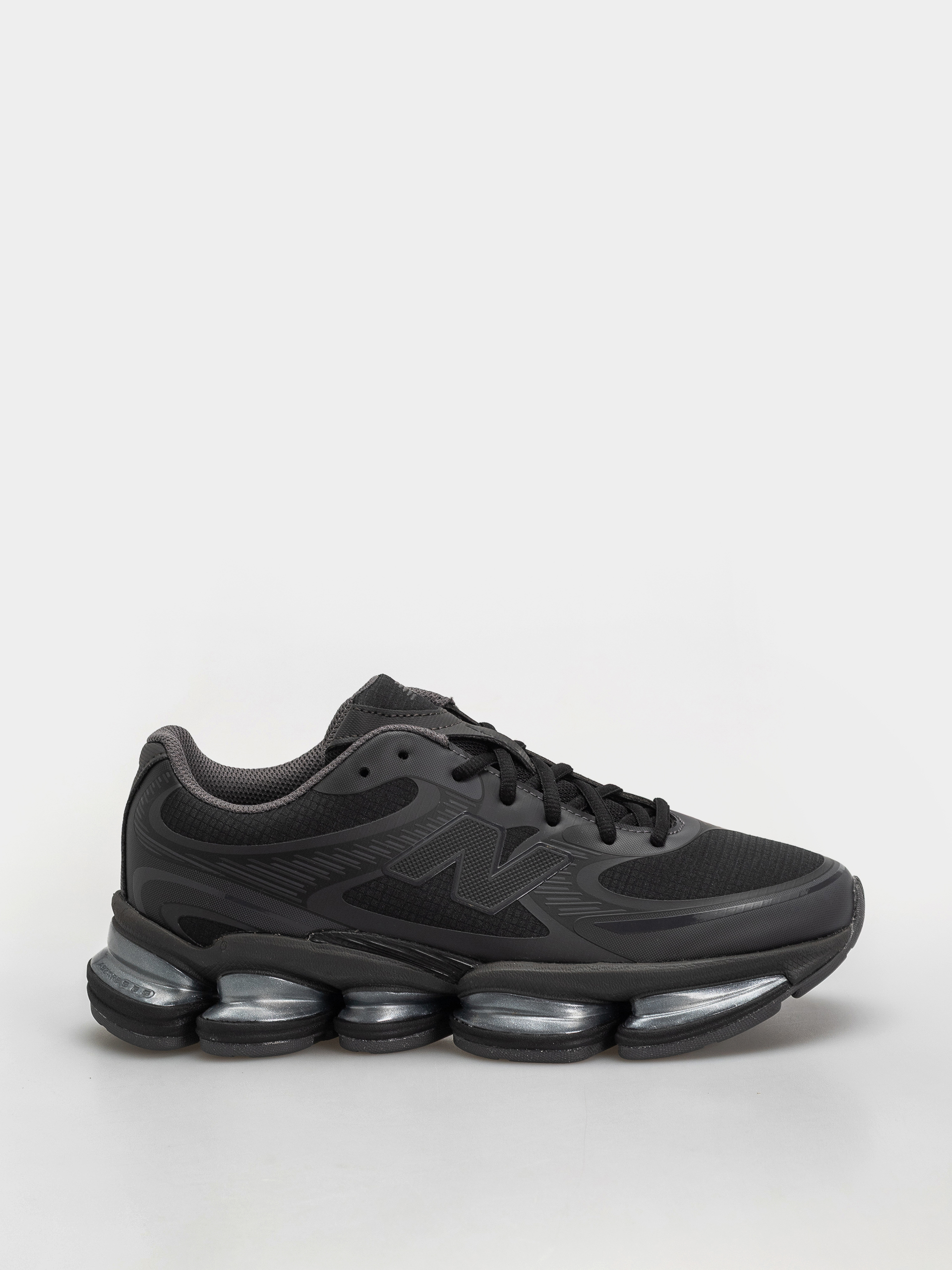 New Balance 2000 Cipők (black/black cement/magnet)