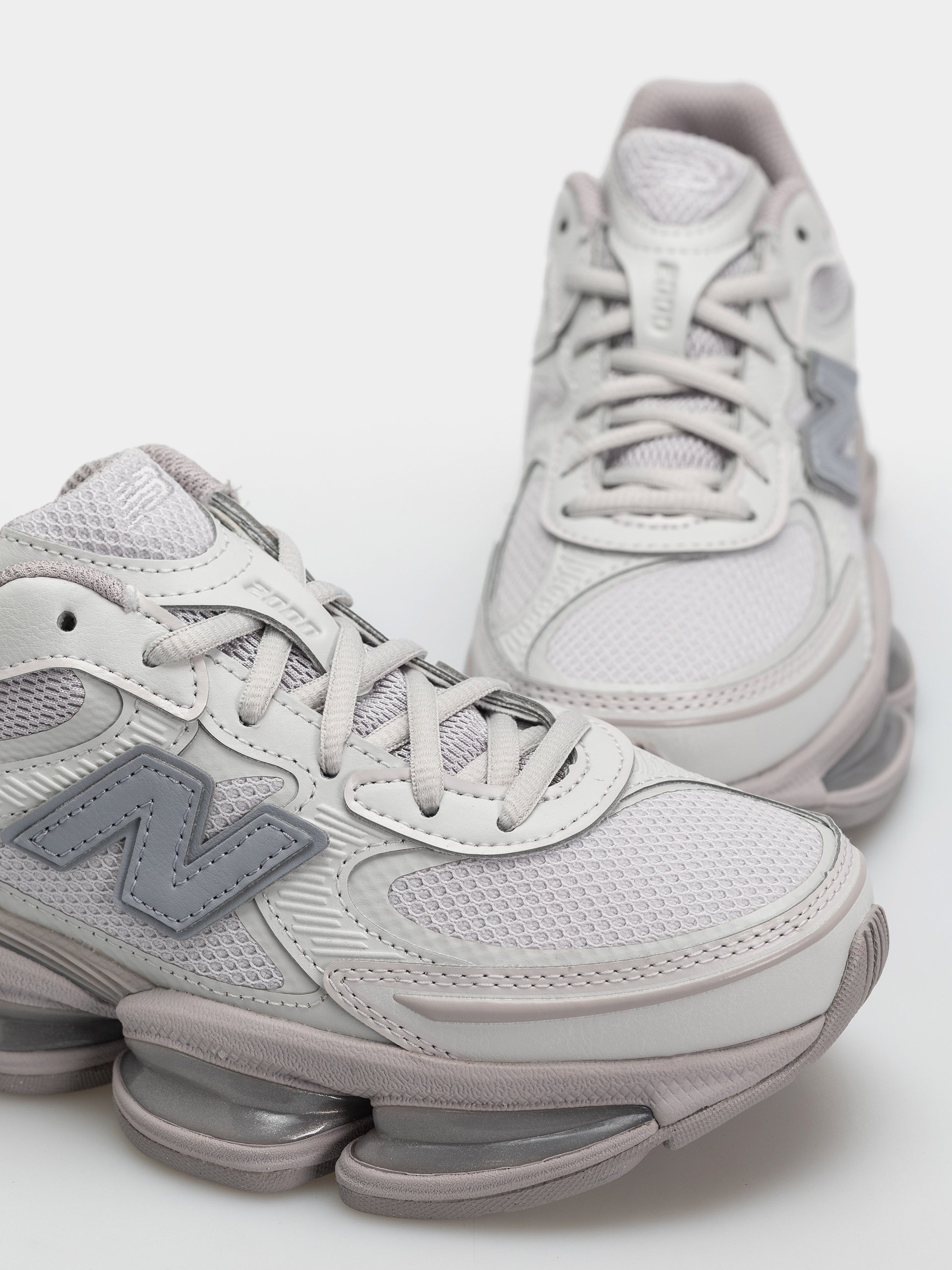 New Balance 2000 Cipők (horizon grey/truffle salt)