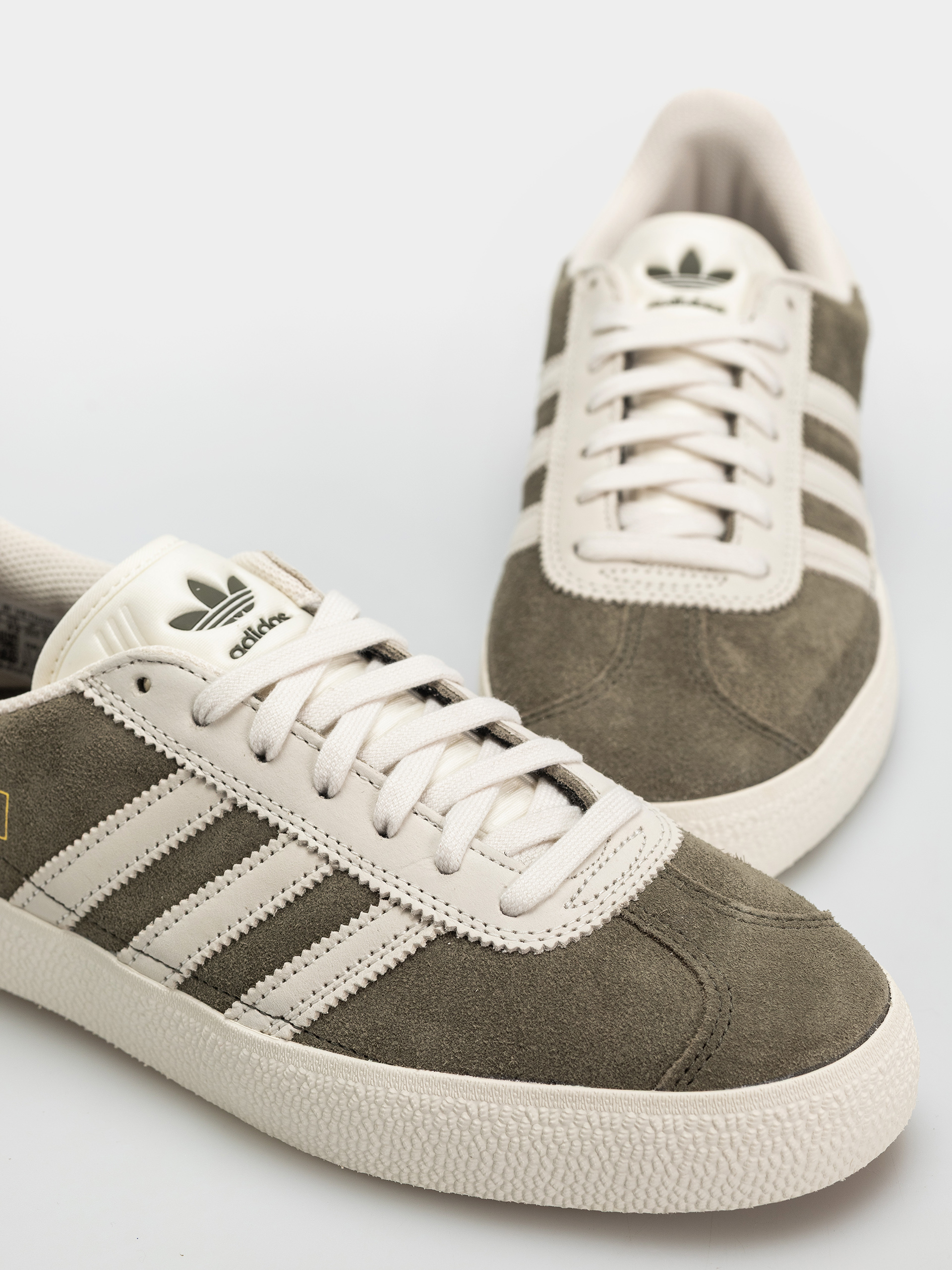 adidas Gazelle Adv Cipők (olistr/cwhite/goldmt)